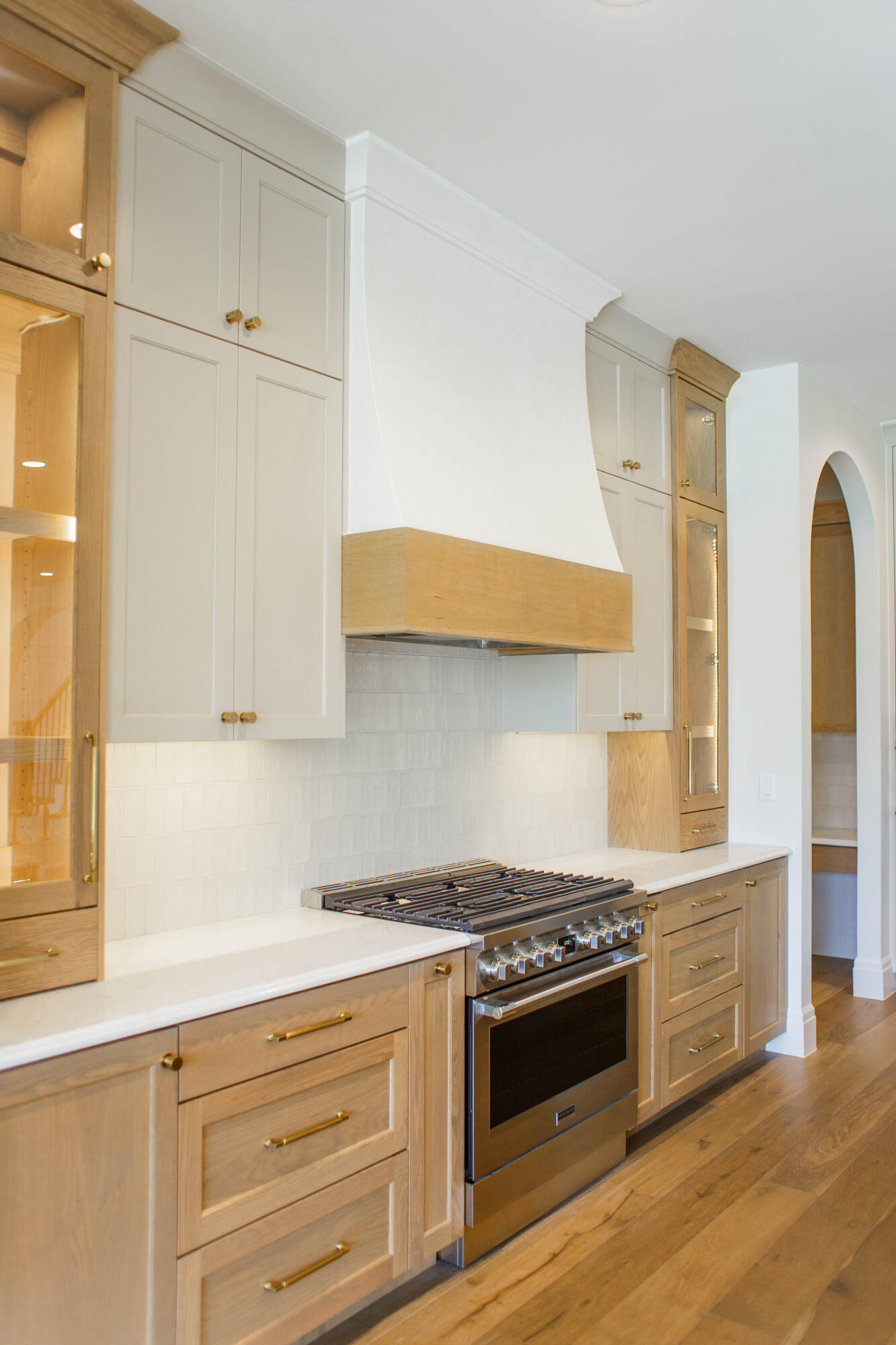 QUEENSRIDGE - Residential