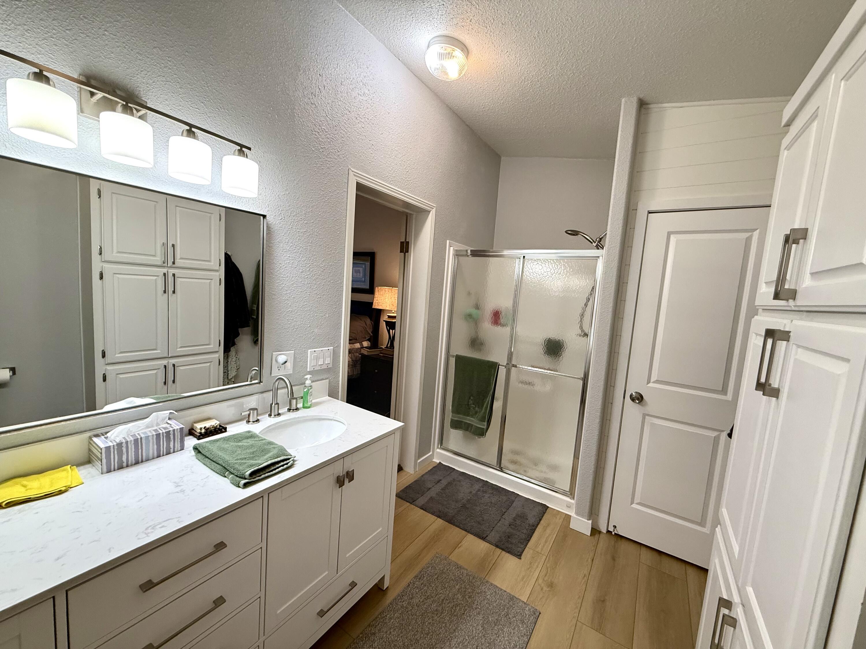 LAVA BLUFF MOBILE HOME PARK - Residential