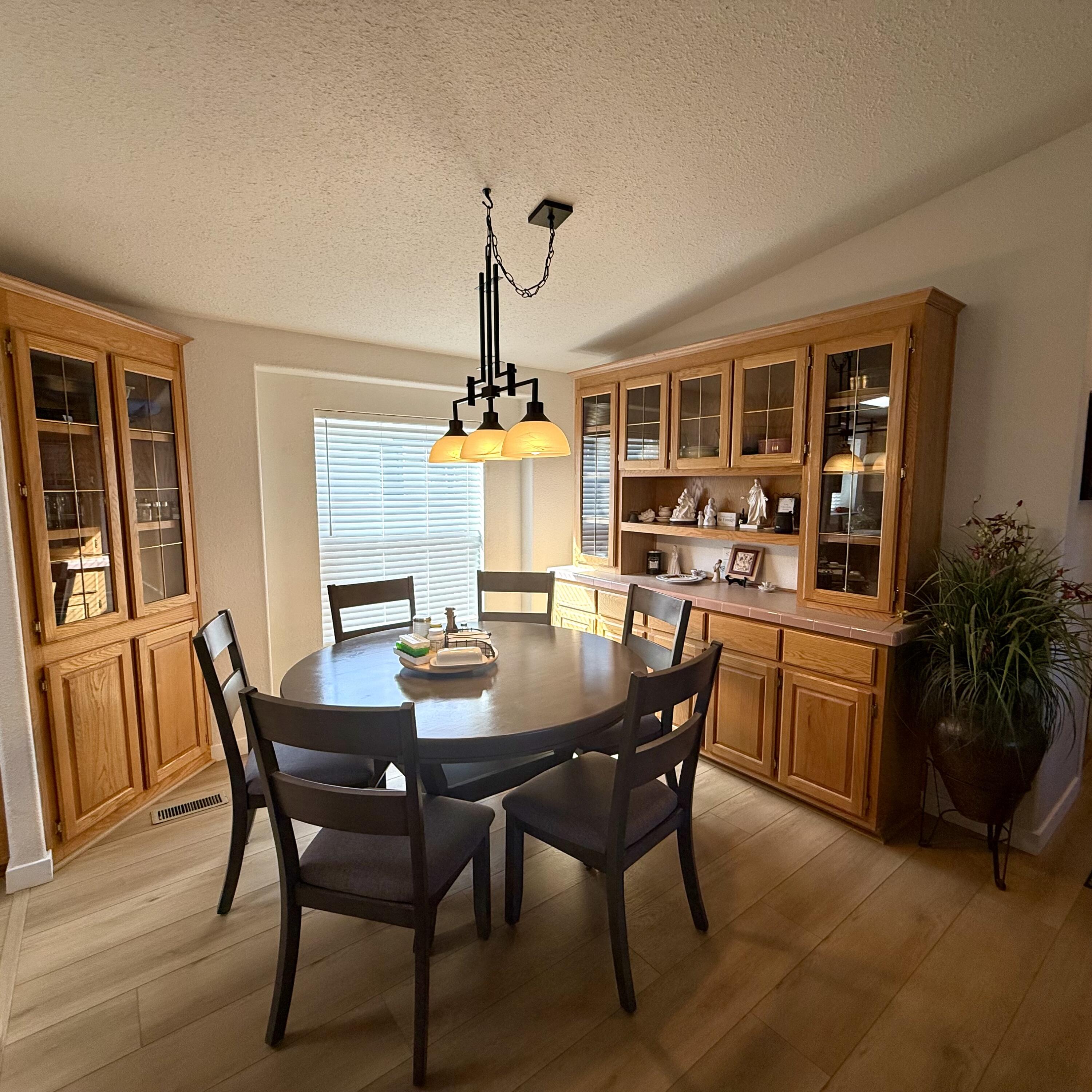 LAVA BLUFF MOBILE HOME PARK - Residential