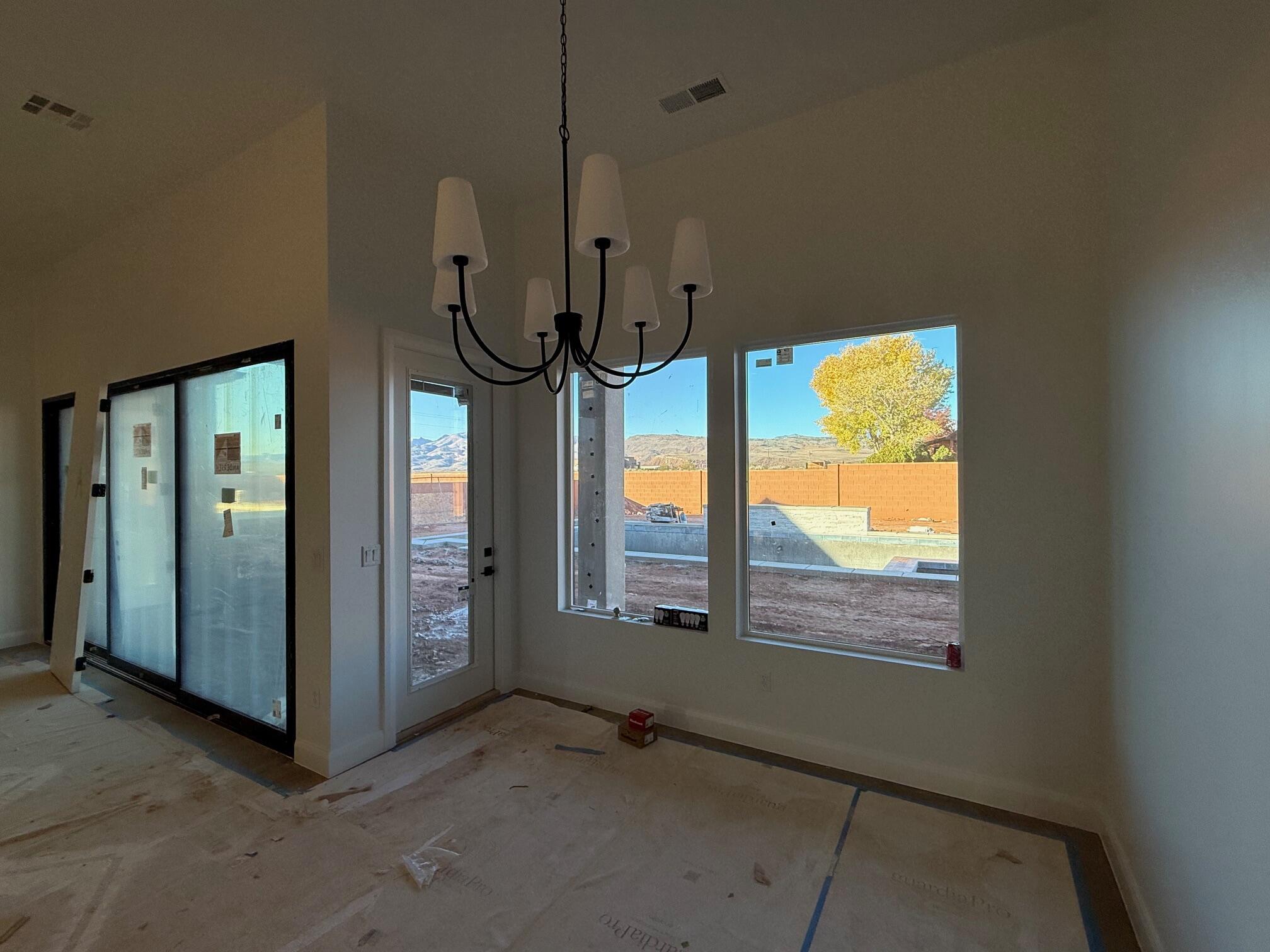 ONYX CANYON - Residential