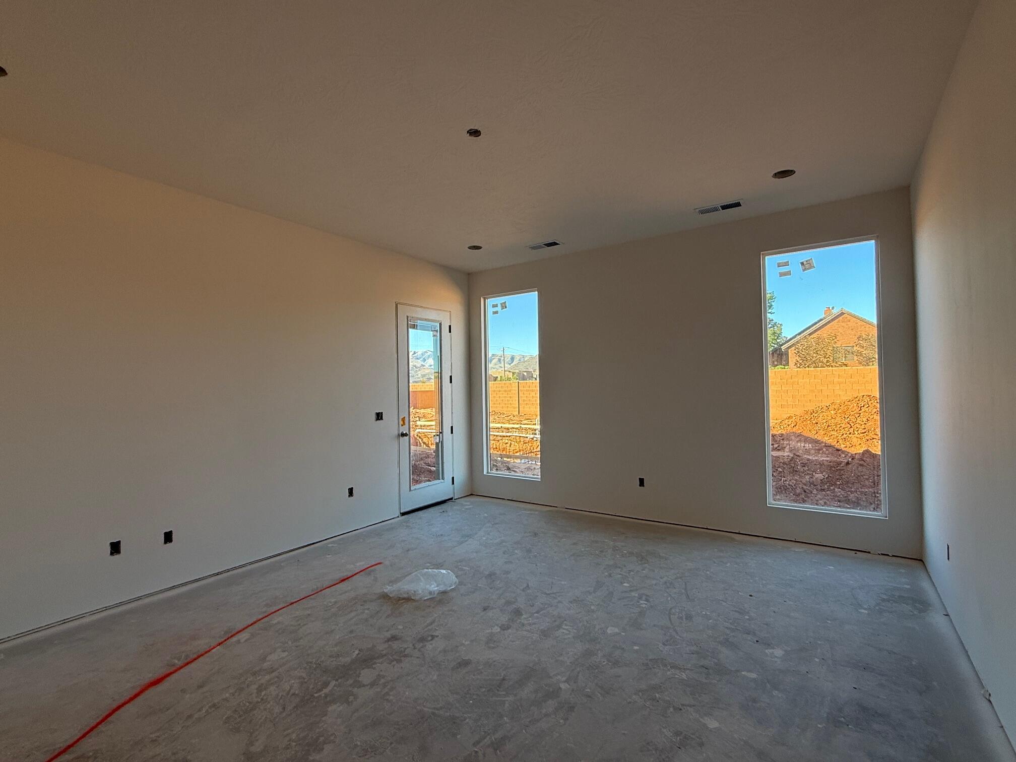 ONYX CANYON - Residential