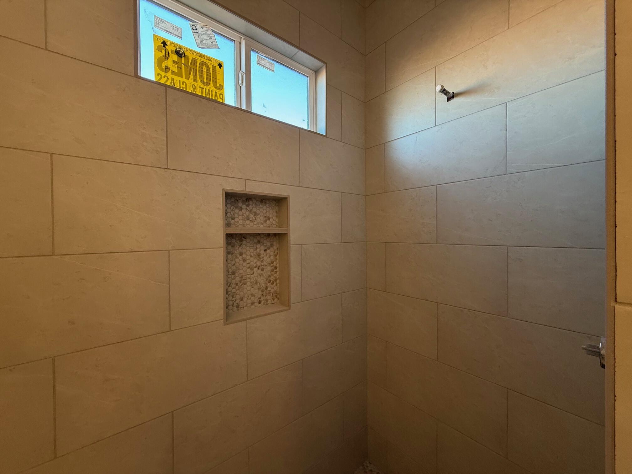 ONYX CANYON - Residential