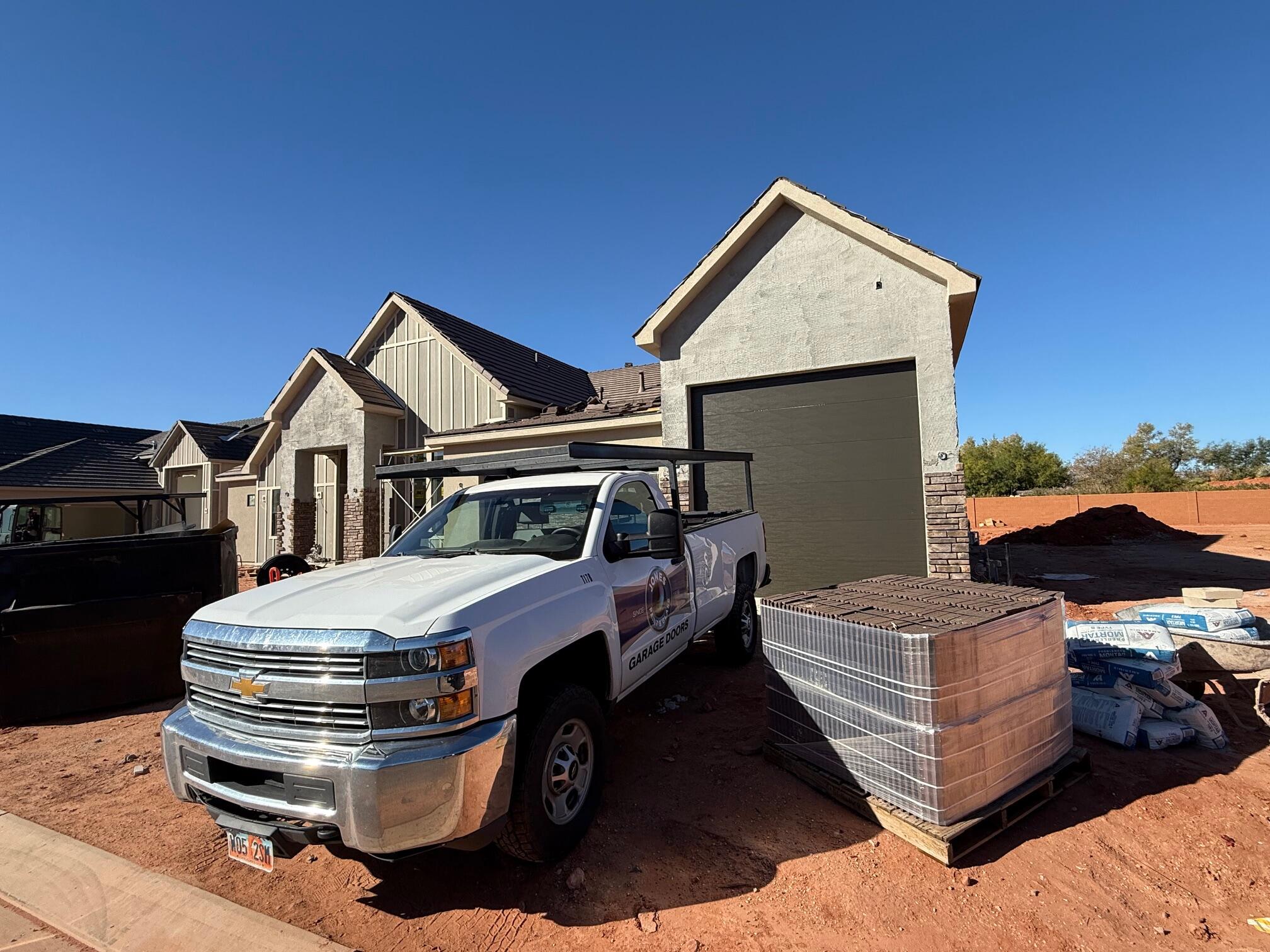 ONYX CANYON - Residential