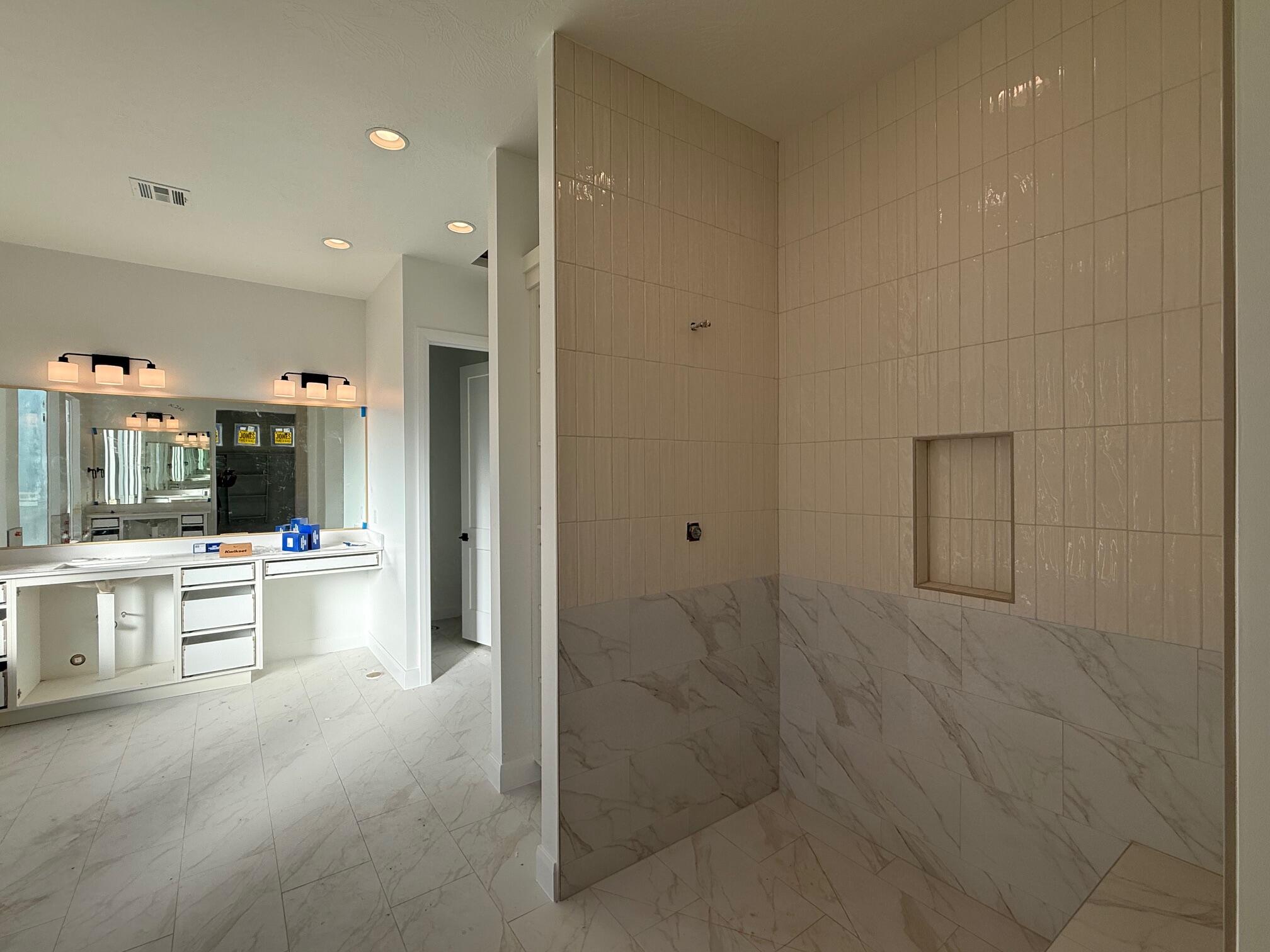 ONYX CANYON - Residential