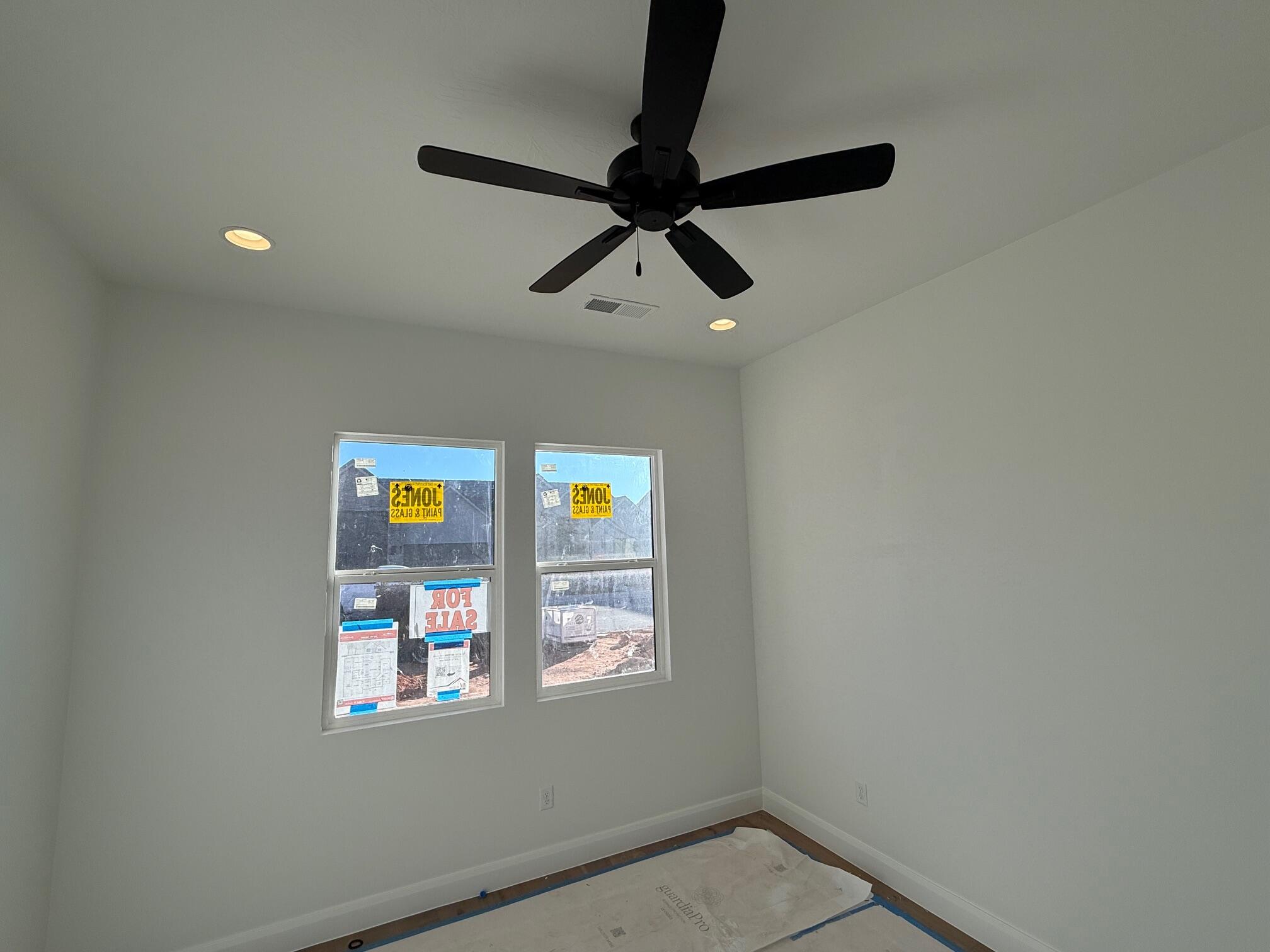 ONYX CANYON - Residential