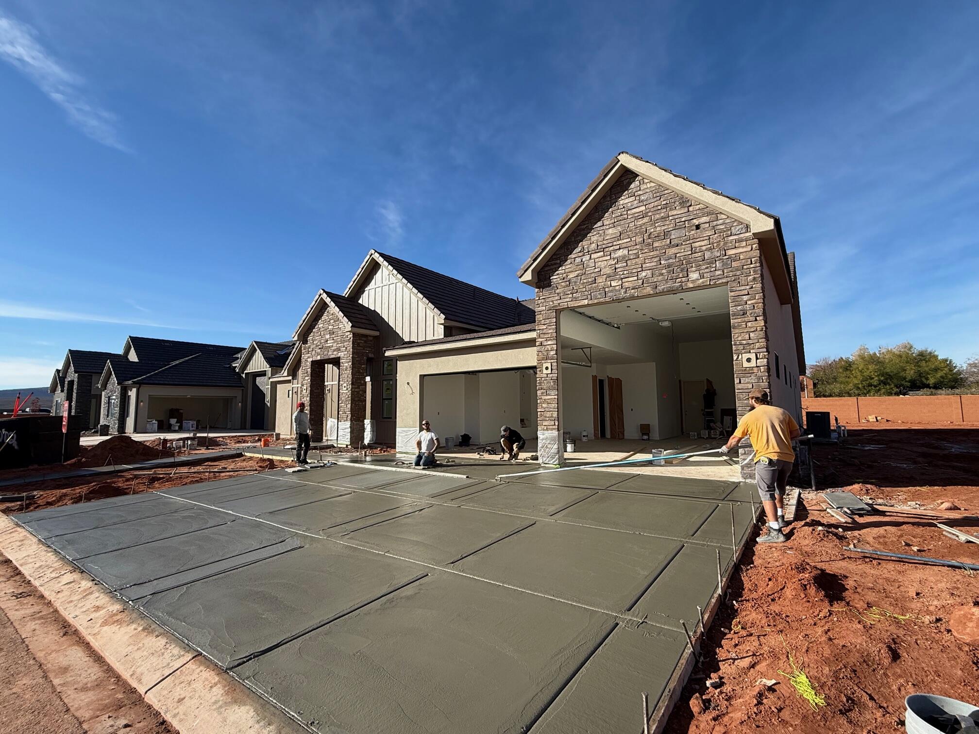 ONYX CANYON - Residential