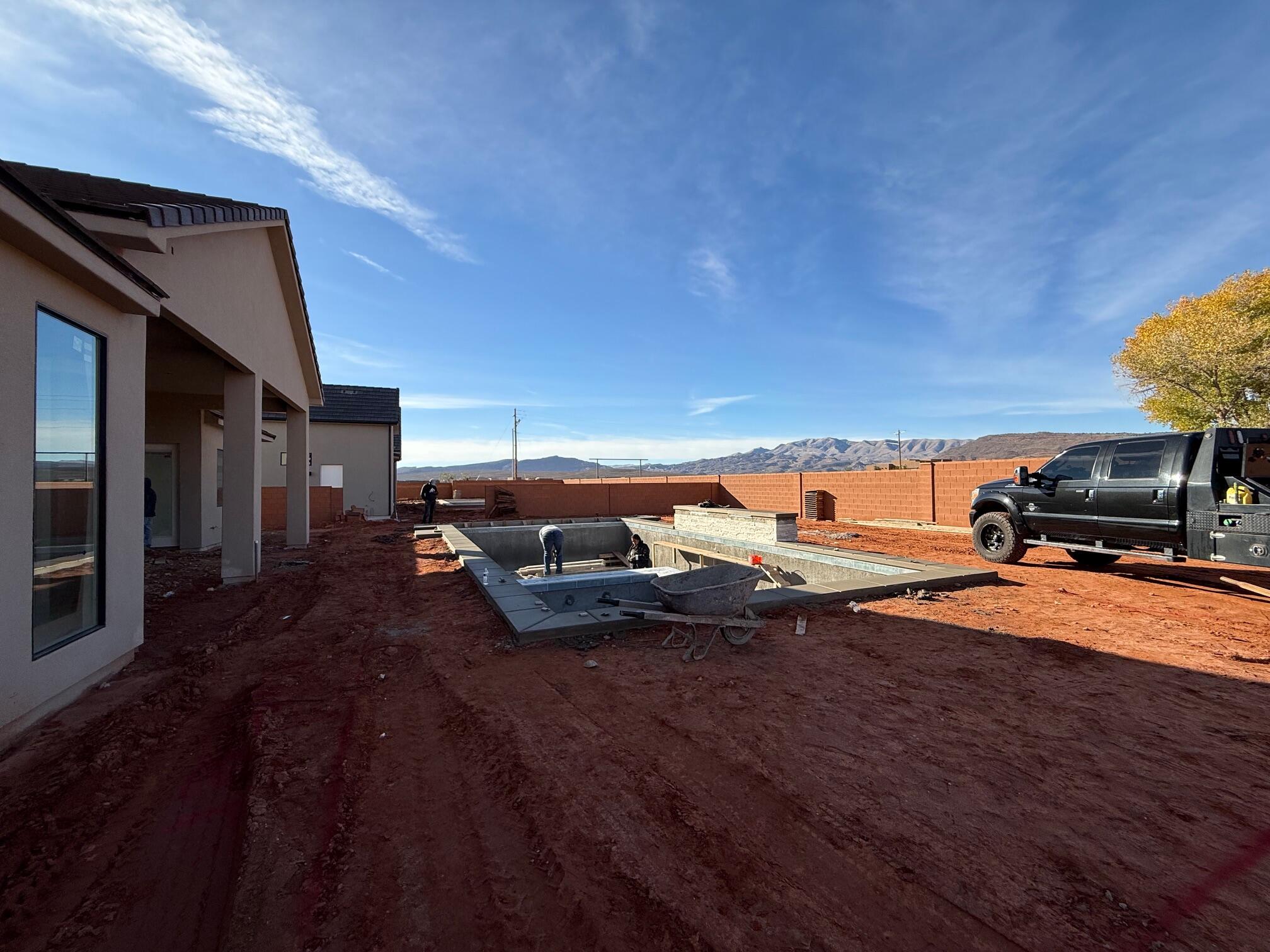 ONYX CANYON - Residential