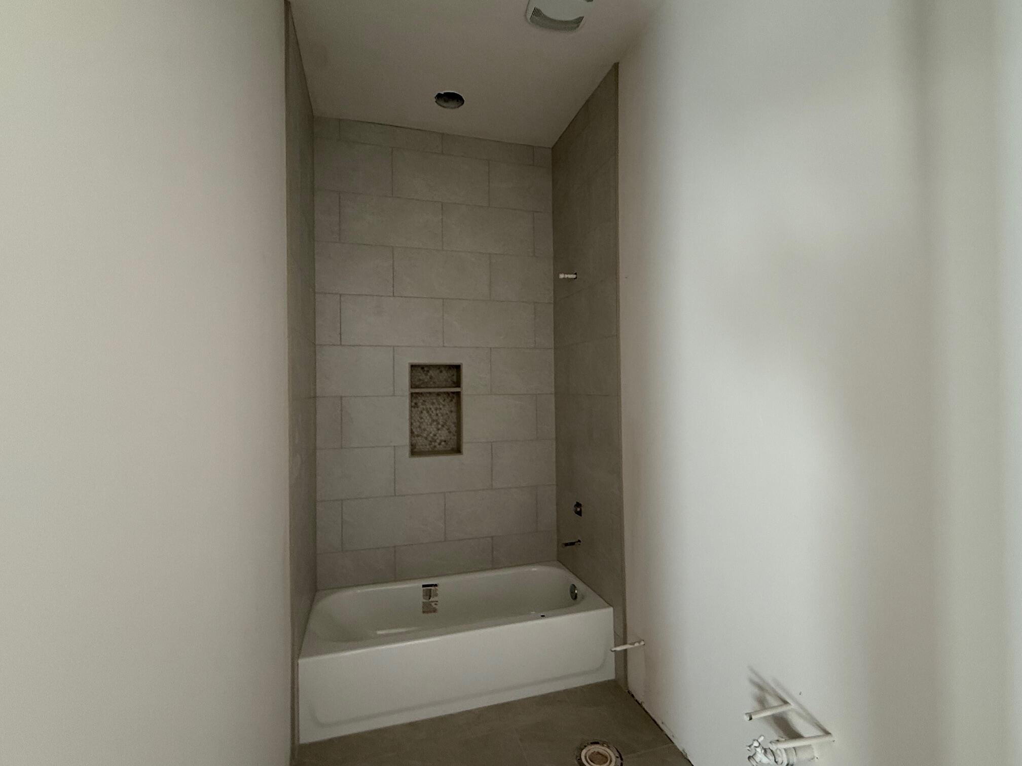 ONYX CANYON - Residential