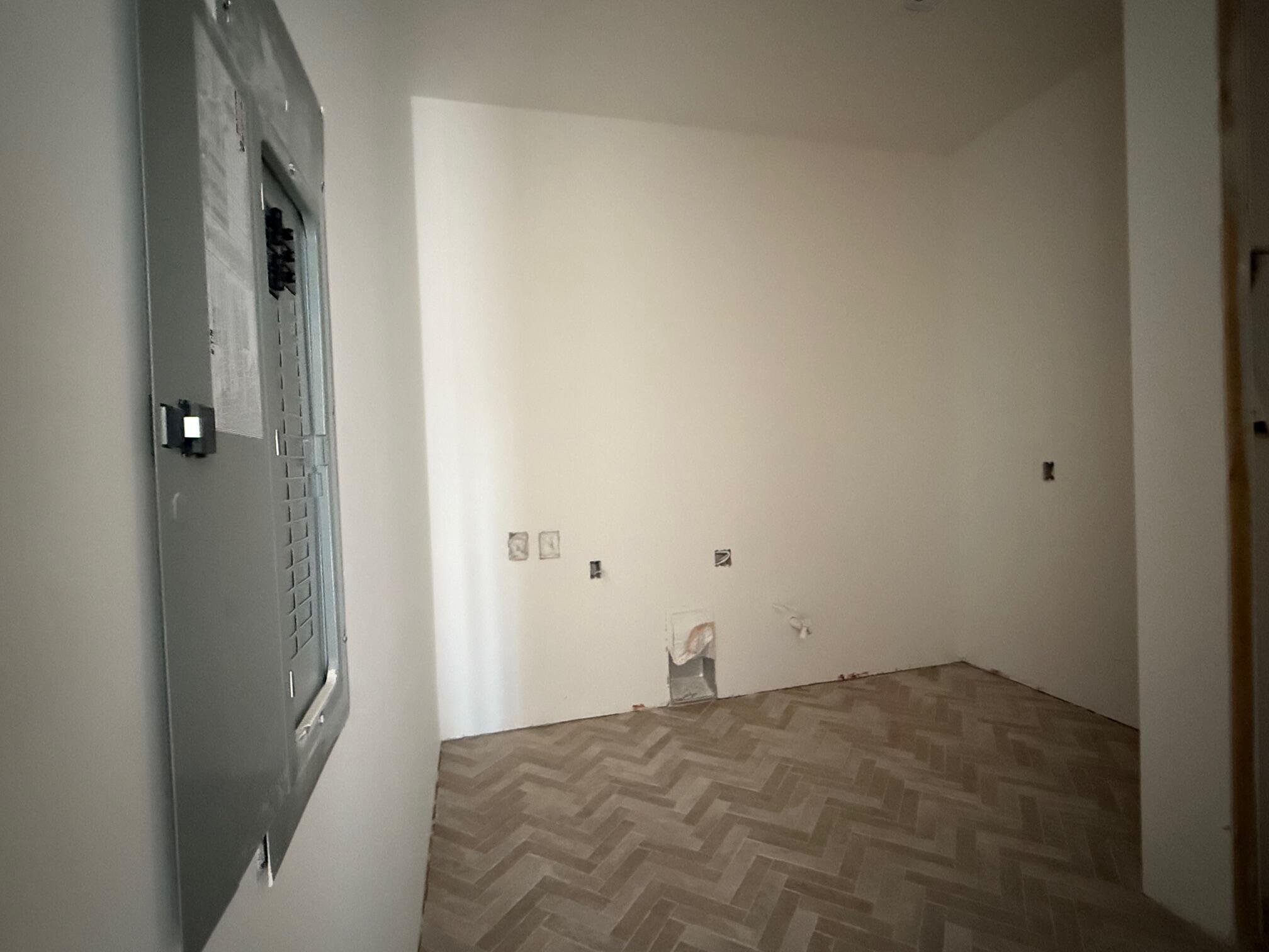 ONYX CANYON - Residential