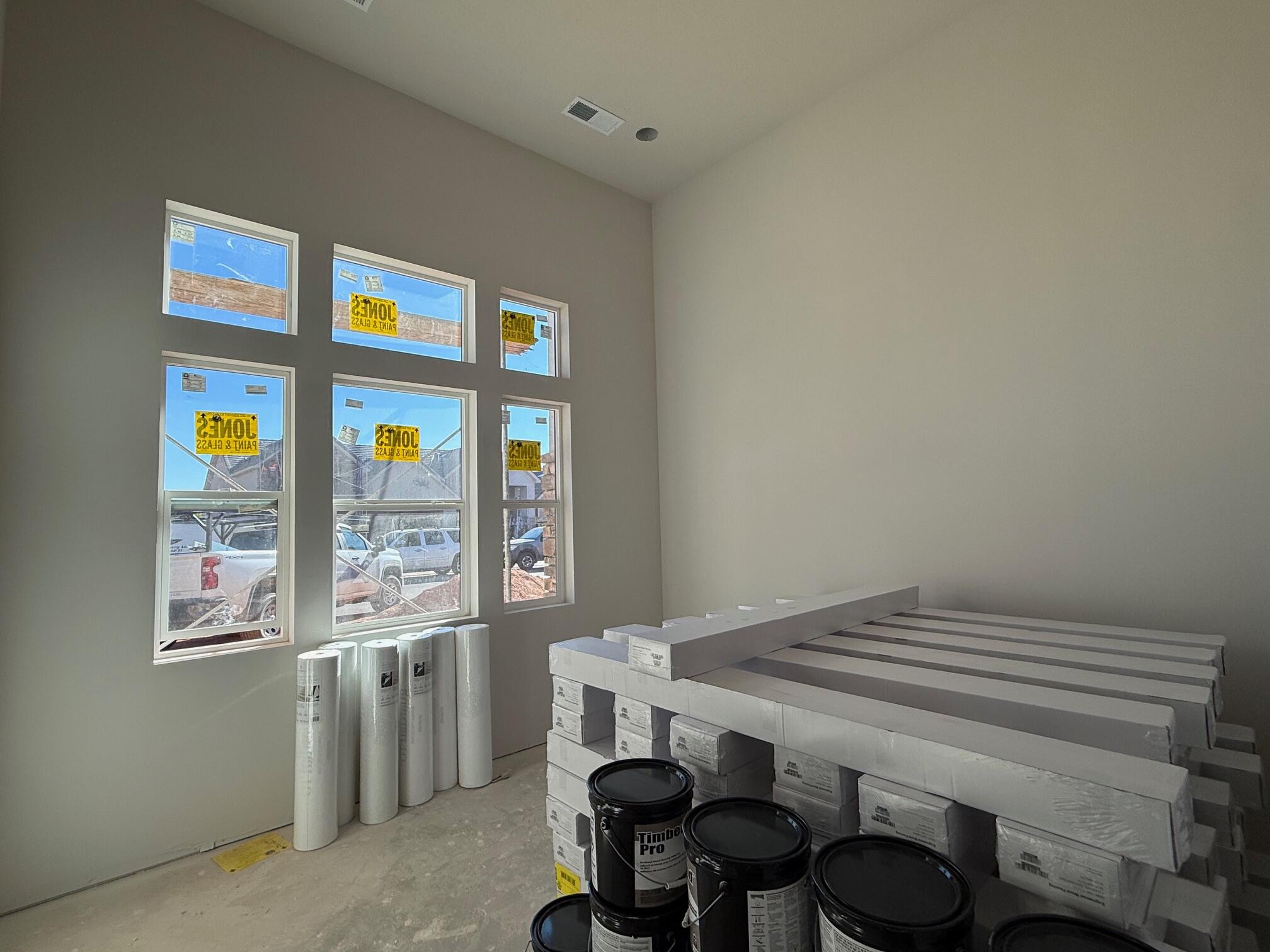 ONYX CANYON - Residential