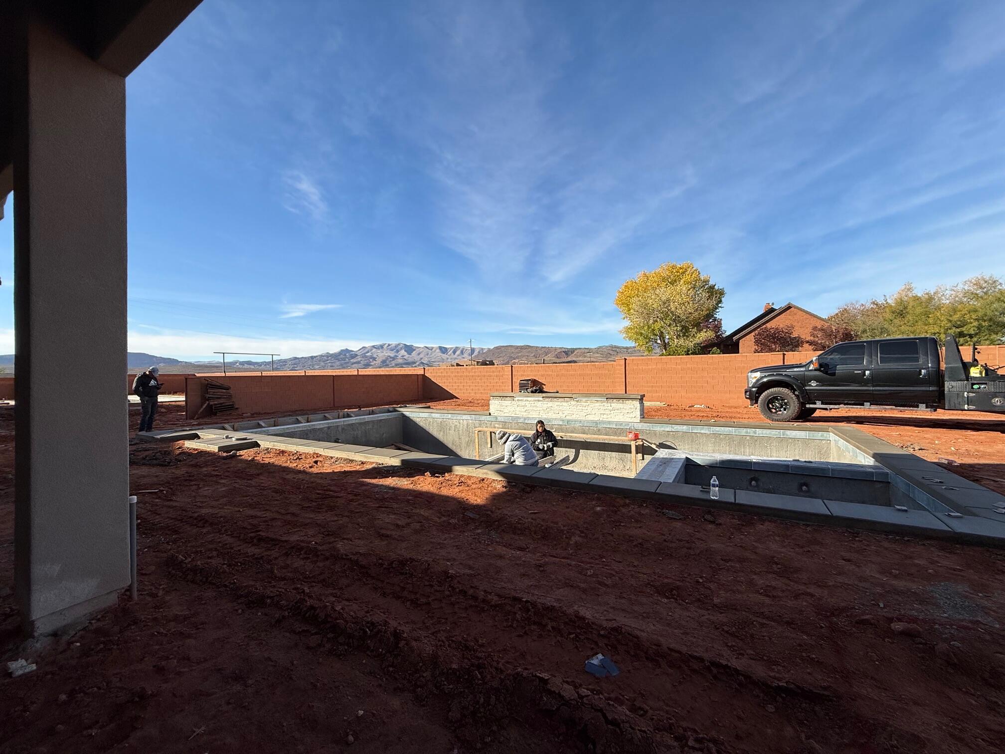 ONYX CANYON - Residential