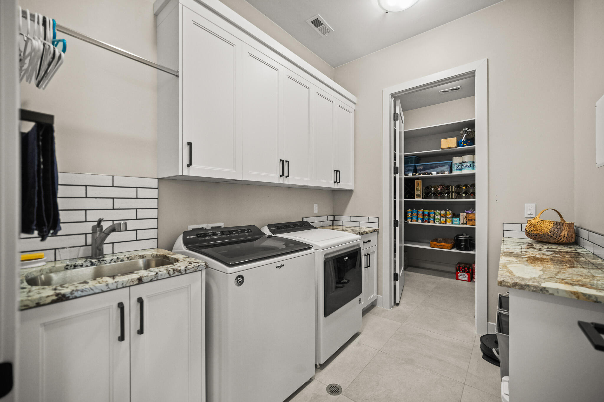 MOJAVE MESA - Residential