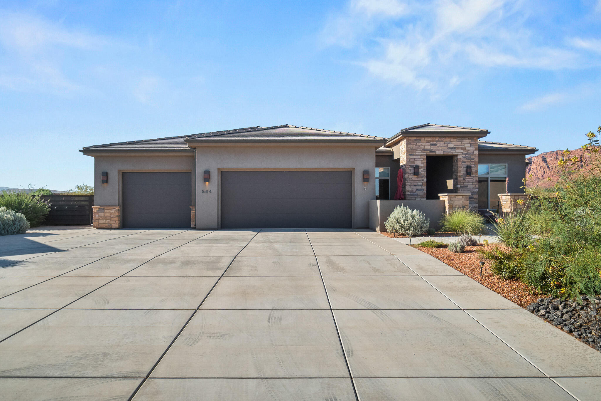 MOJAVE MESA - Residential