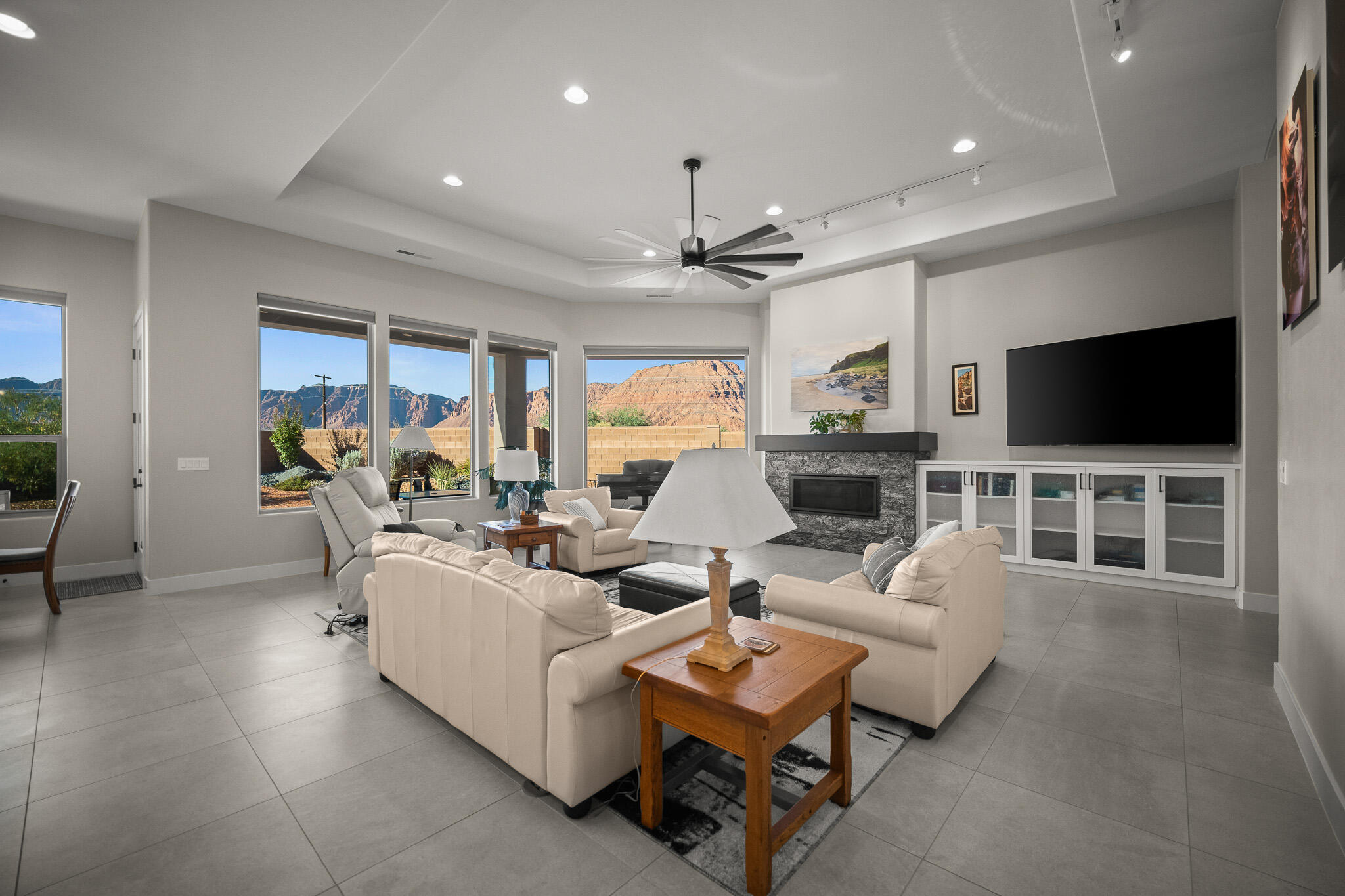 MOJAVE MESA - Residential