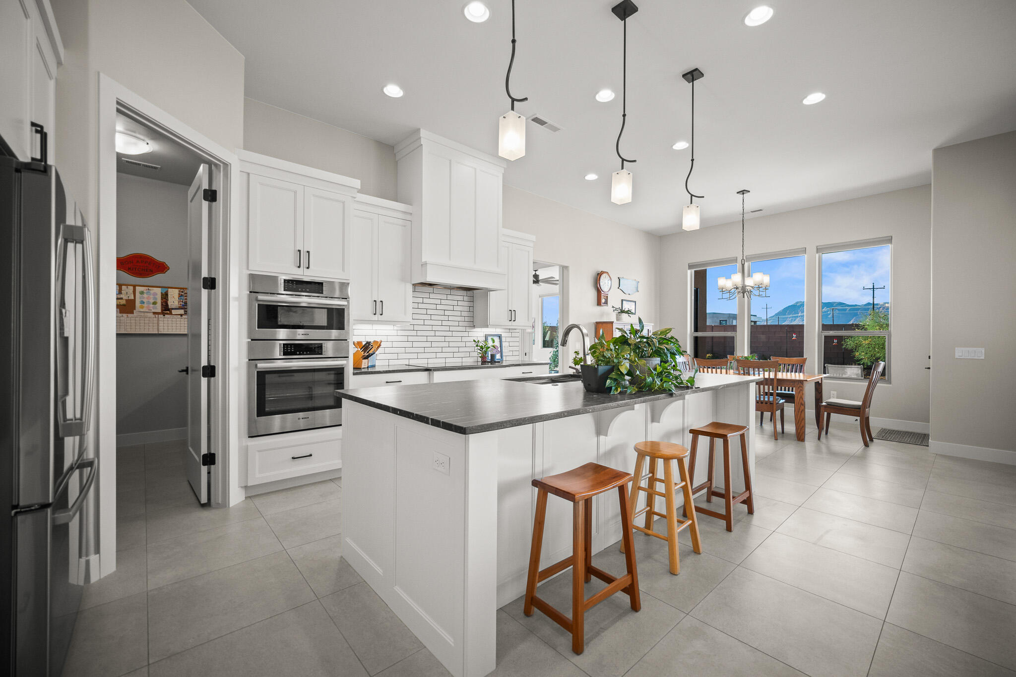 MOJAVE MESA - Residential