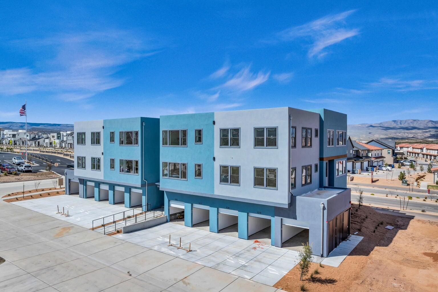 AUBURN HILLS - Residential