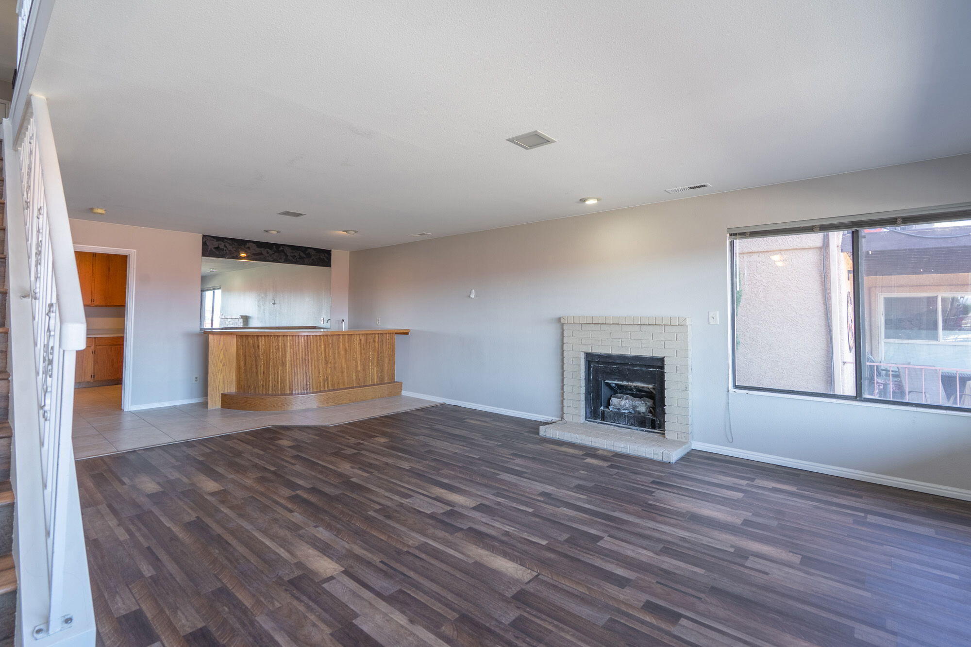 GARDENS SOUTH CONDOS - Residential