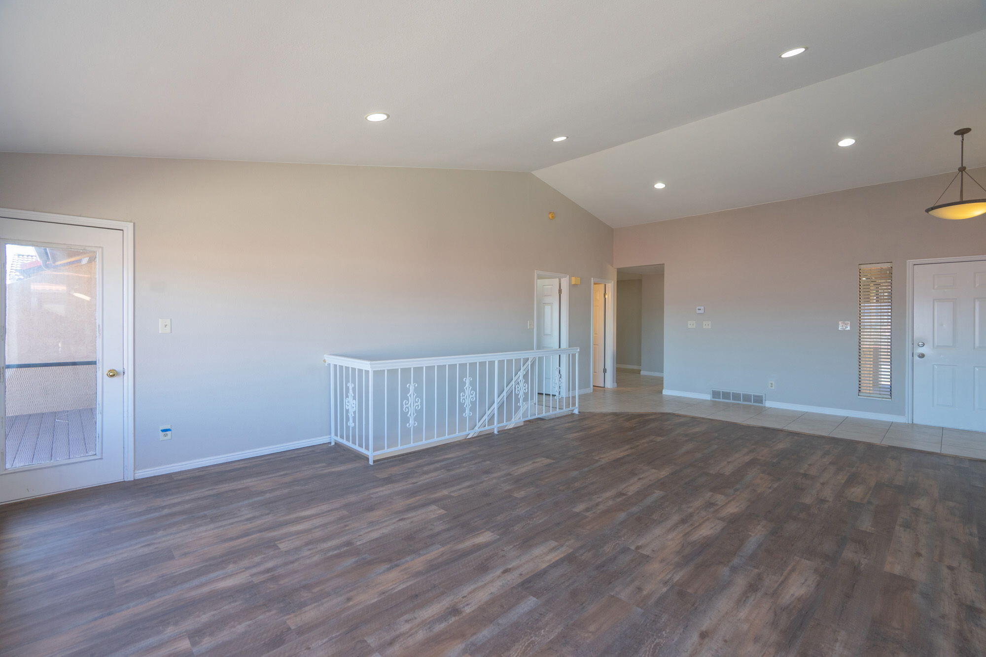 GARDENS SOUTH CONDOS - Residential