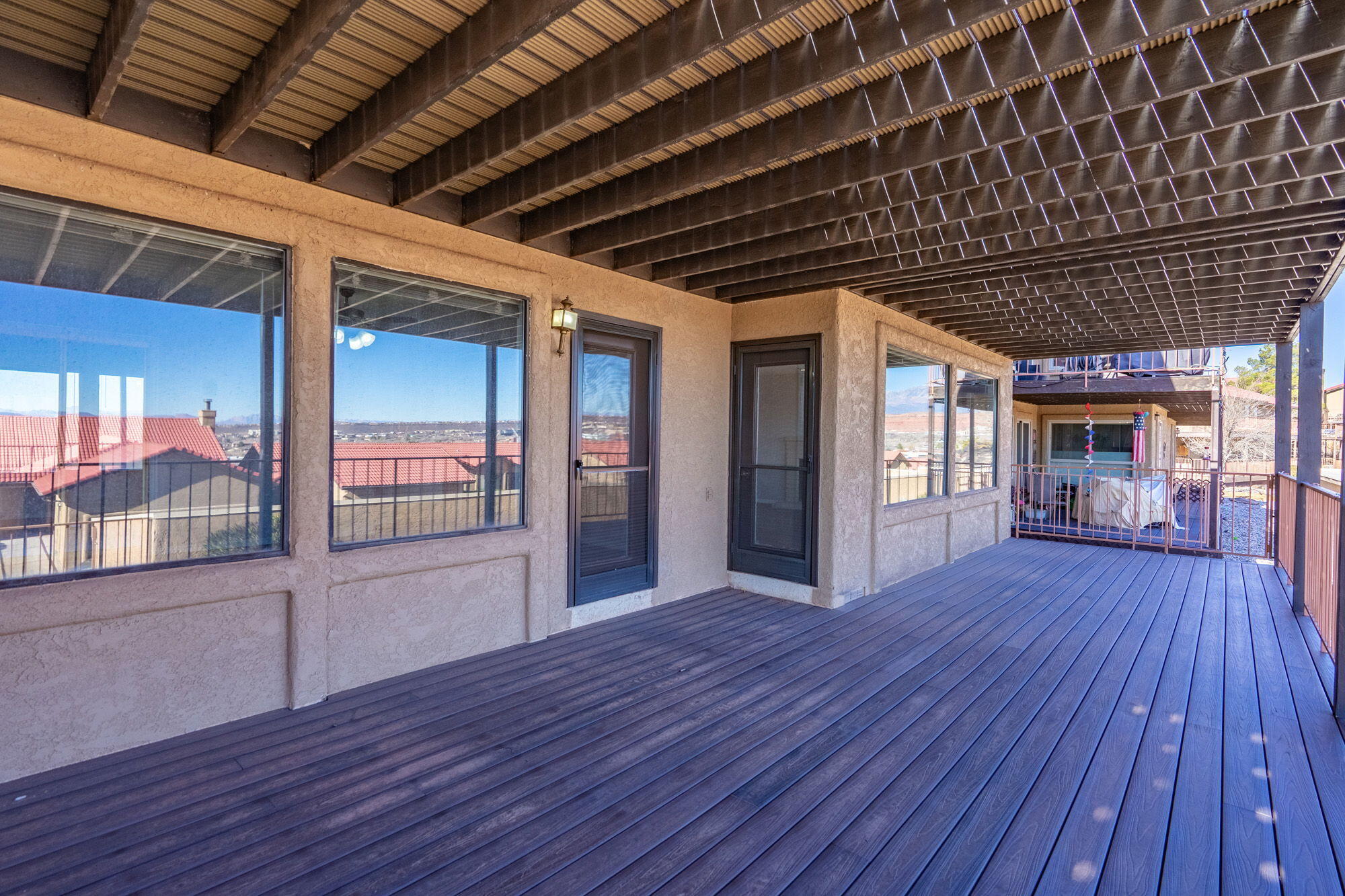 GARDENS SOUTH CONDOS - Residential