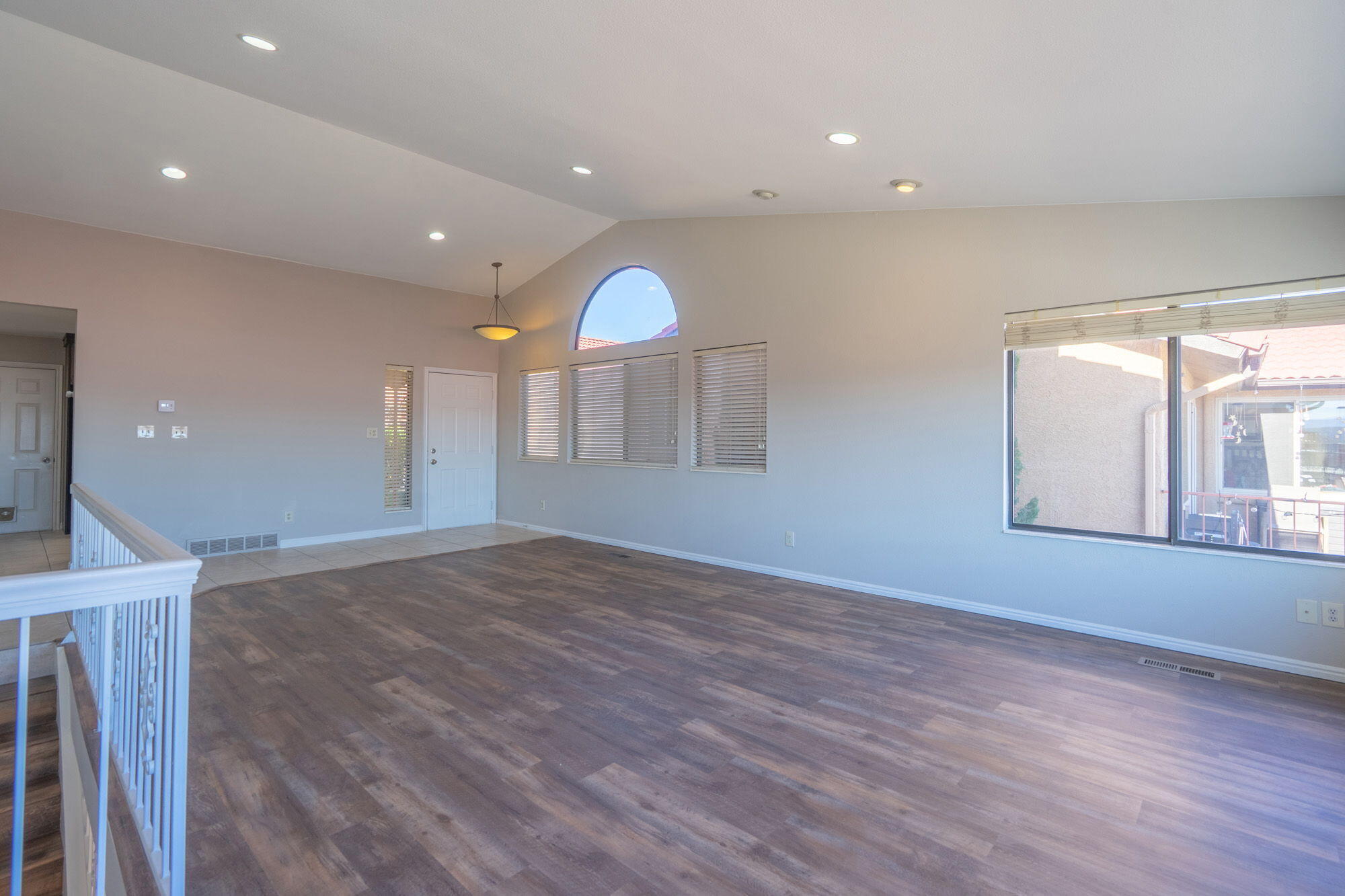 GARDENS SOUTH CONDOS - Residential