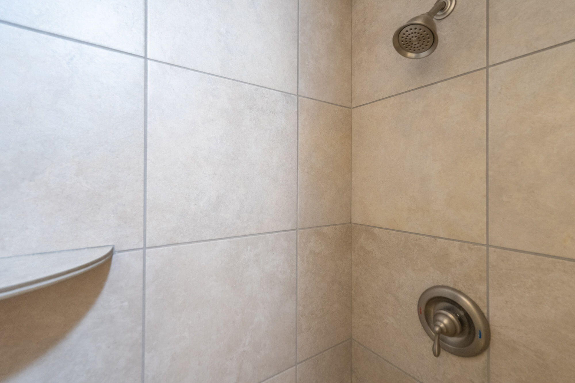 GARDENS SOUTH CONDOS - Residential