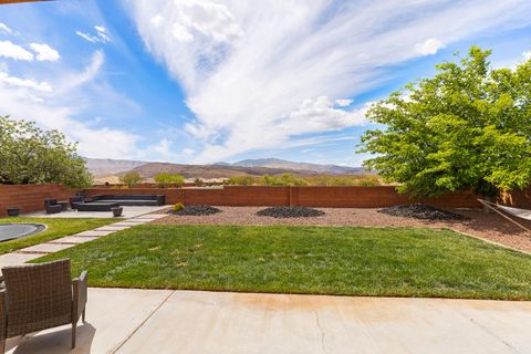 Tiny photo for 225 Falcon CT, Ivins, UT 84738 (MLS # 26-271896)