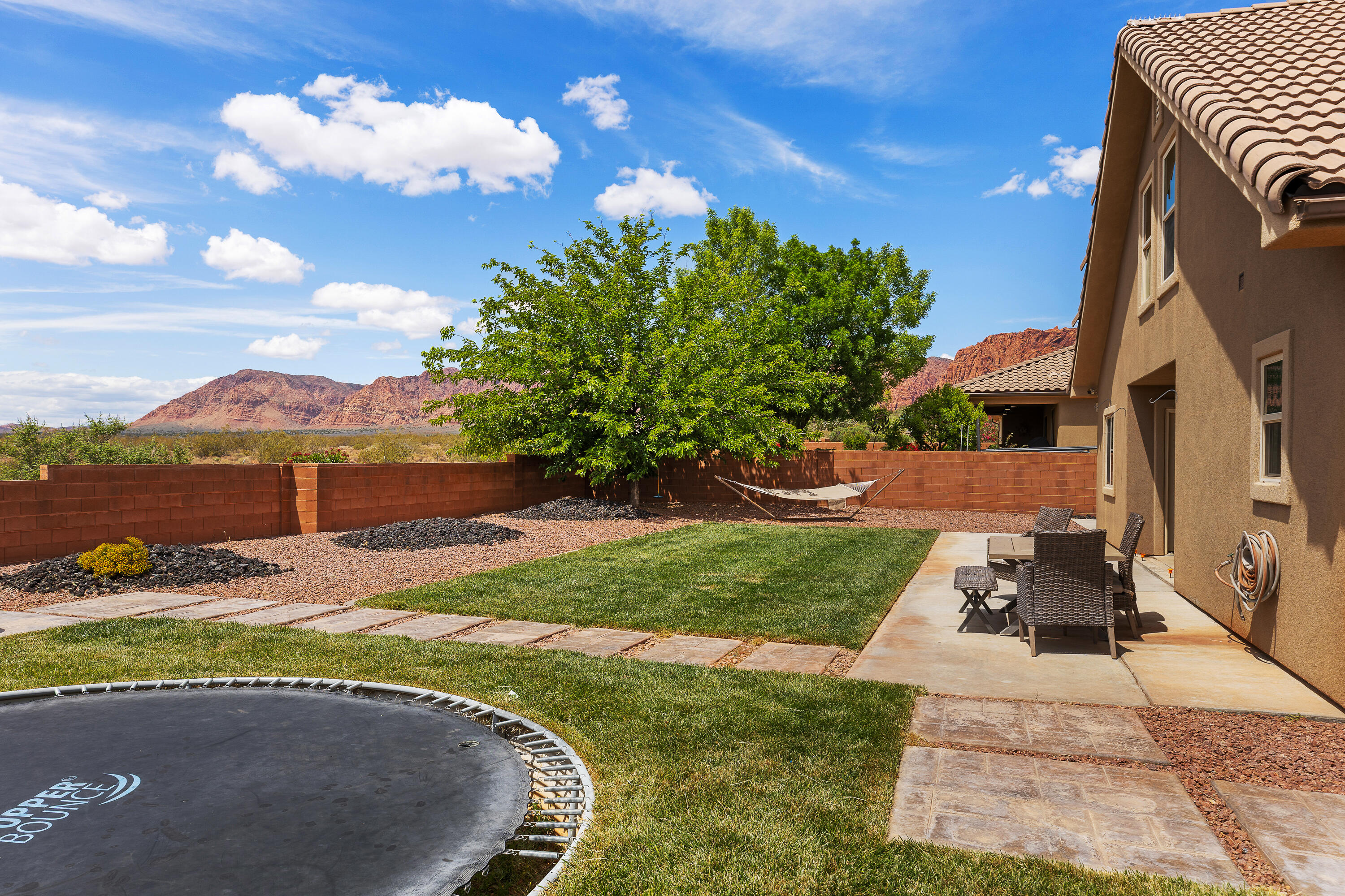 QUAIL COVE - Residential