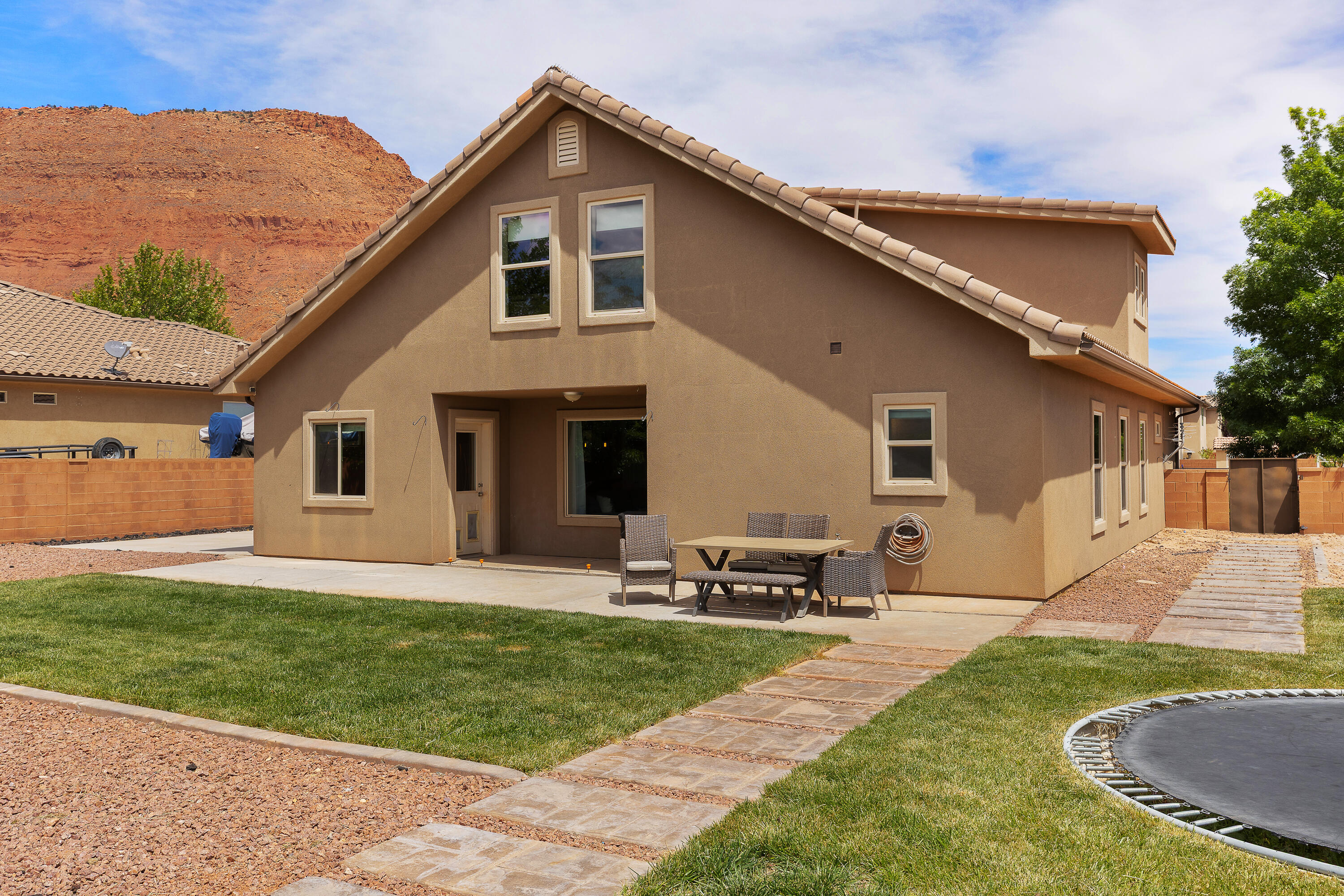 QUAIL COVE - Residential