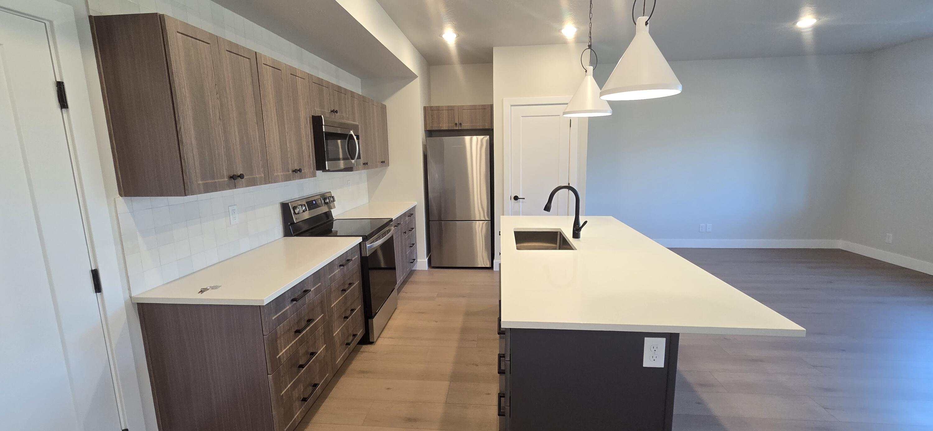 RISE AT CORAL CANYON - Residential