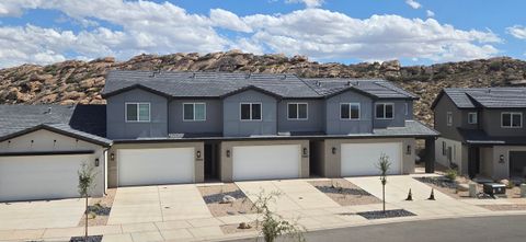 Photo of 3960 E Fossil Way, Washington, UT 84780 (MLS # 25-266181) Photo of 3960 E Fossil Way, Washington, UT 84780 (MLS # 25-266181)
