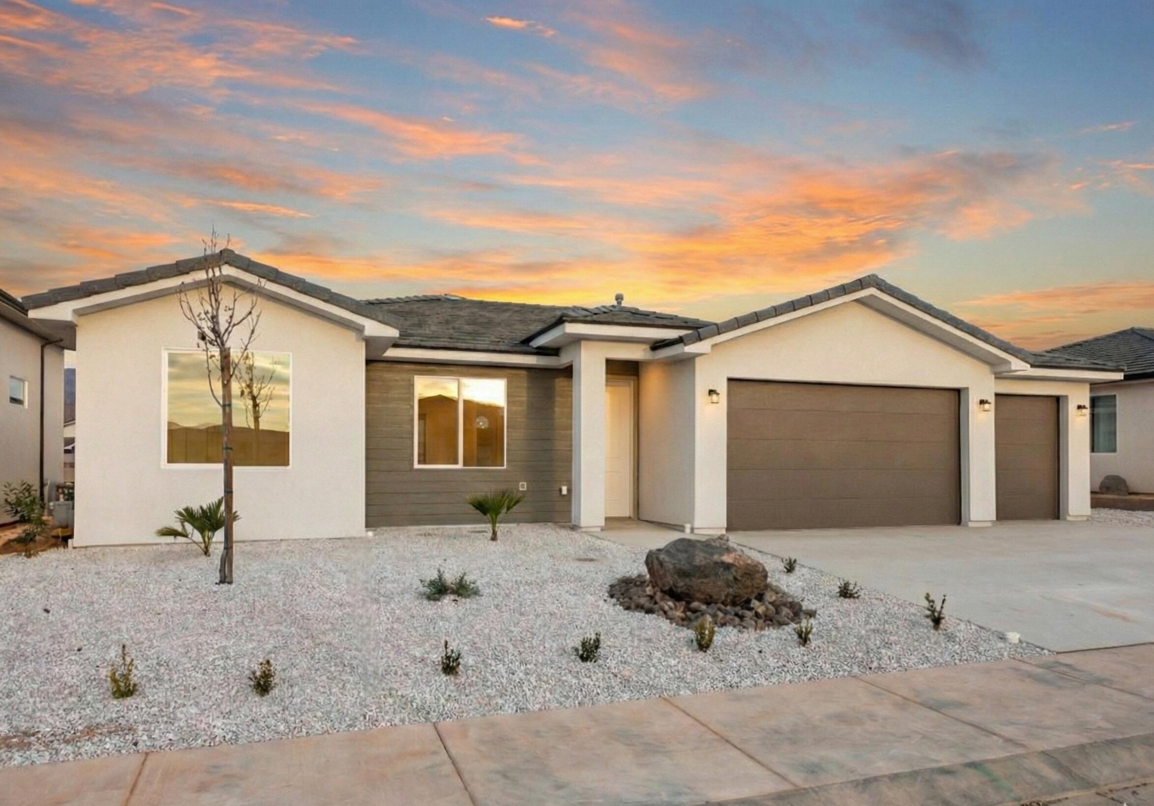 PEREGRINE POINTE WEST - Residential