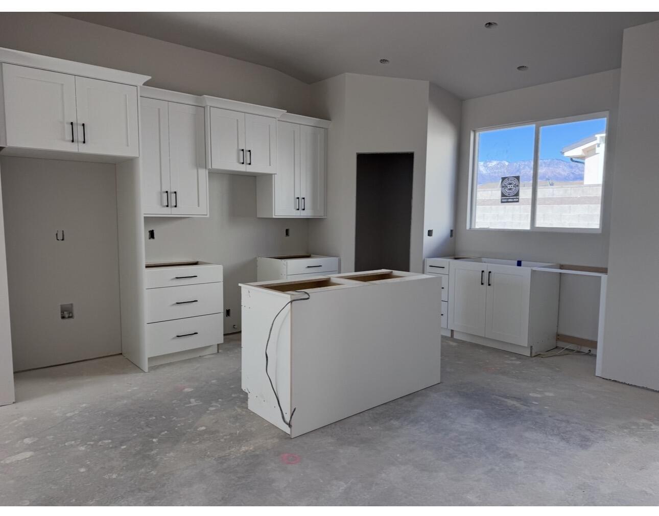 PEREGRINE POINTE WEST - Residential