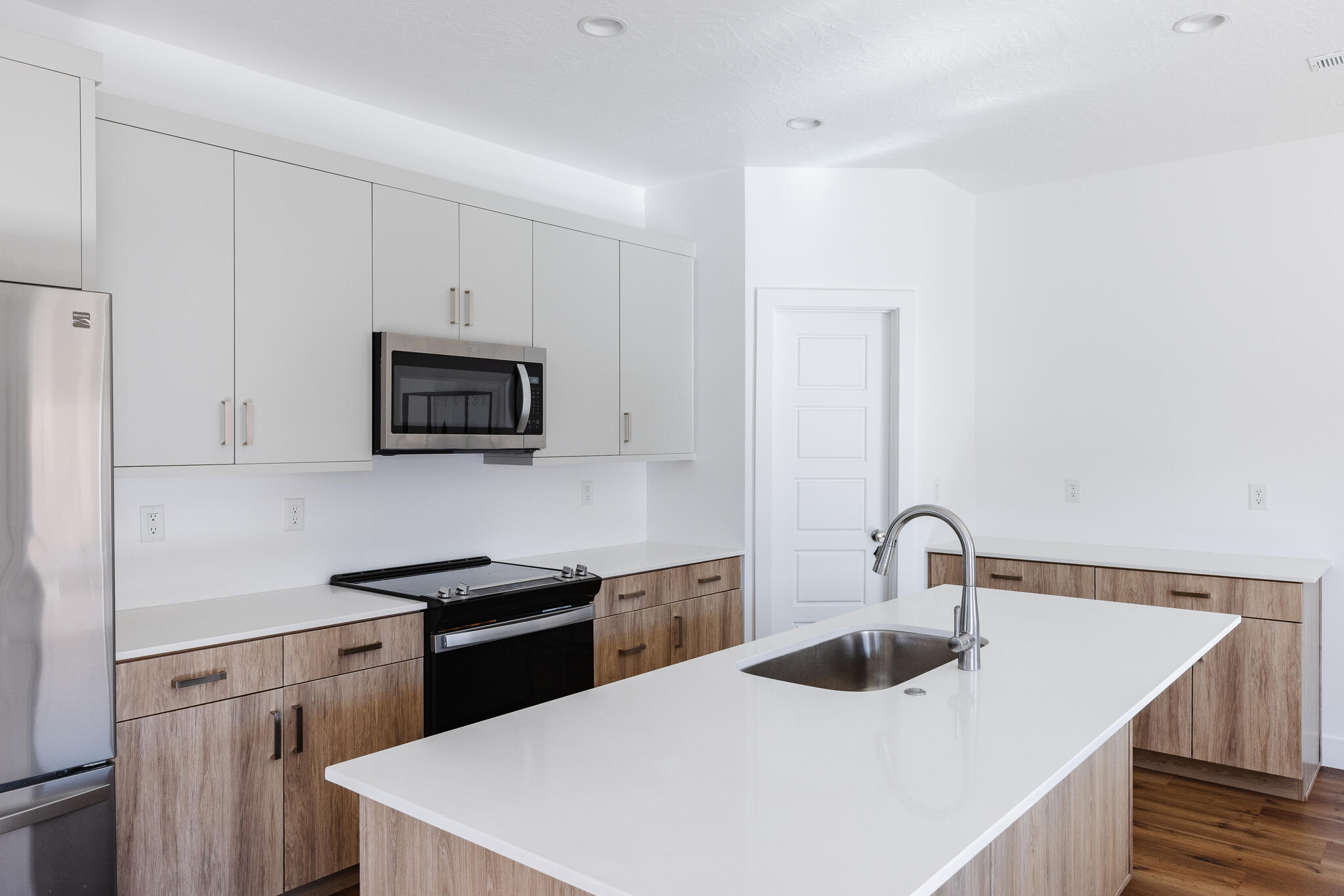 DESERT RIDGE - Residential