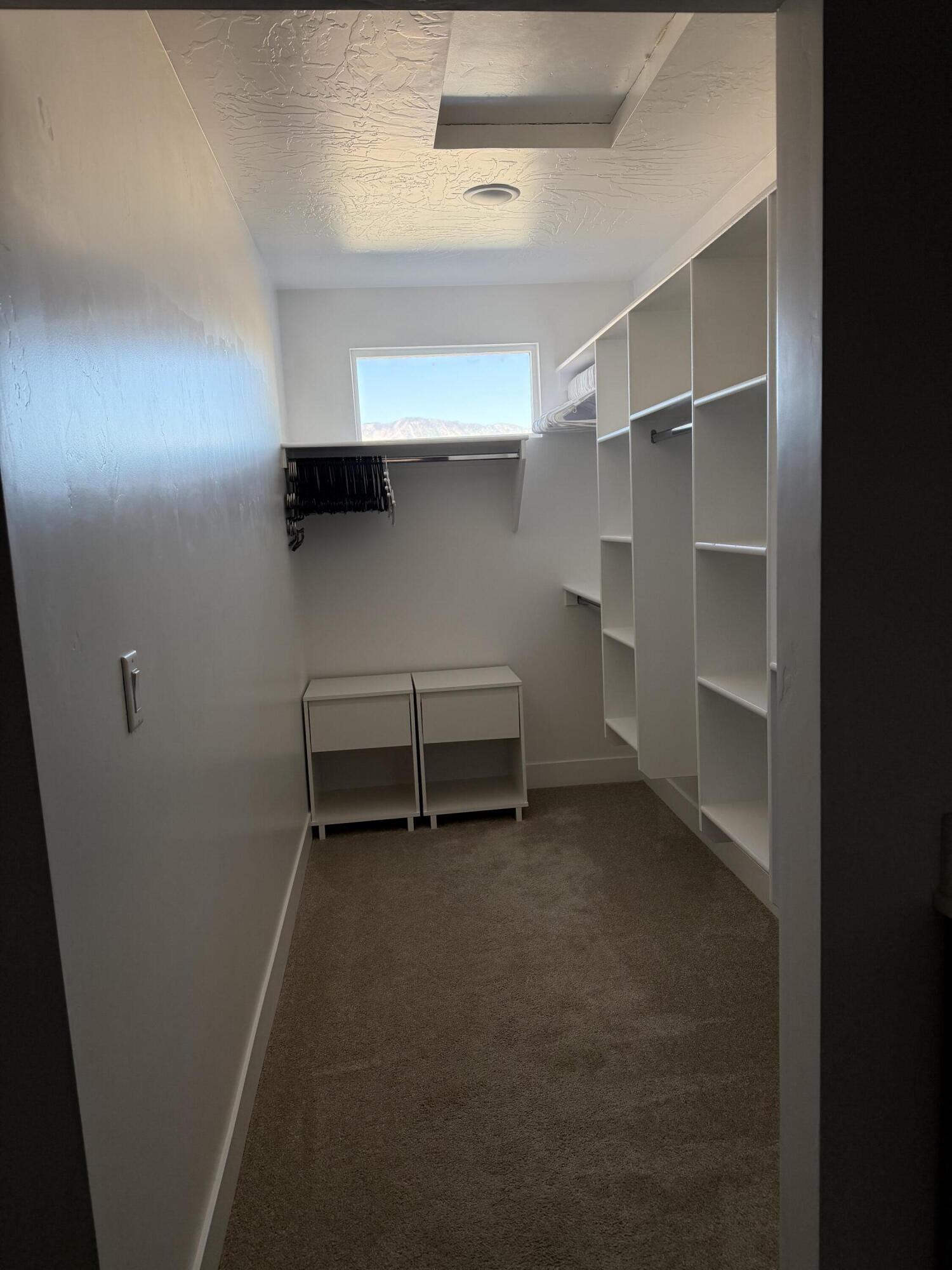 DESERT RIDGE - Residential