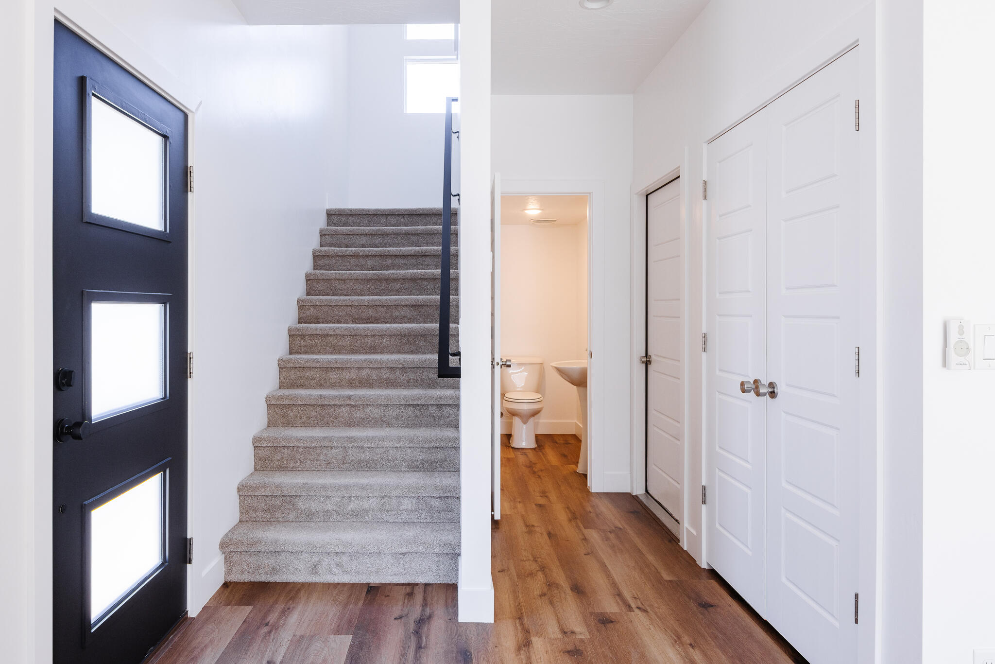 DESERT RIDGE - Residential