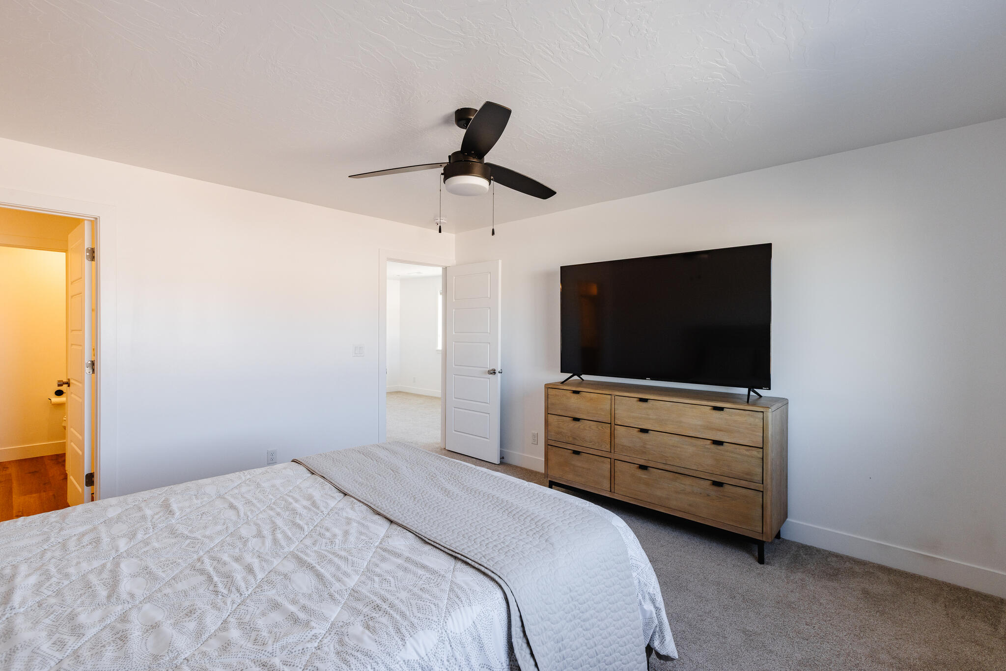 DESERT RIDGE - Residential