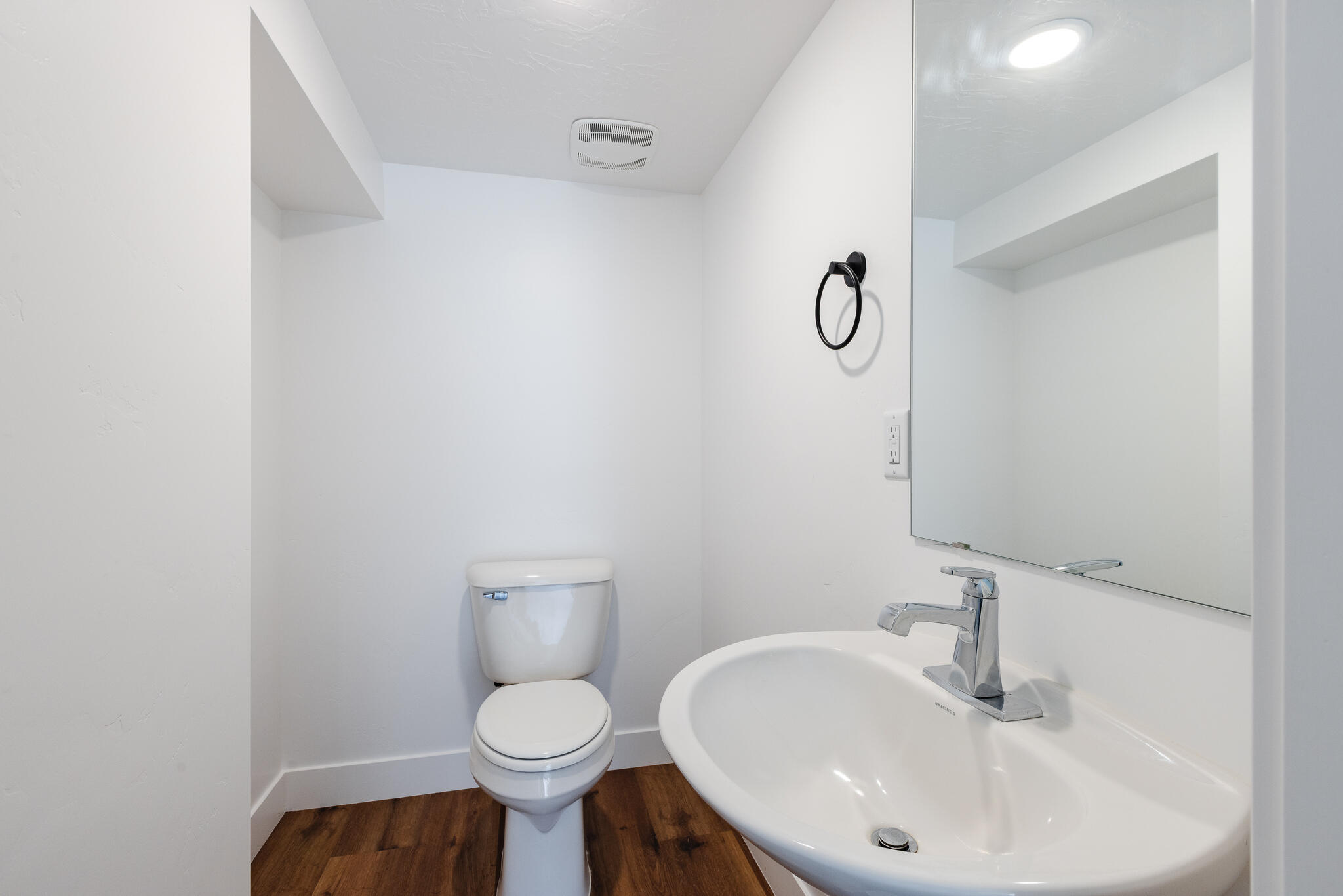 DESERT RIDGE - Residential