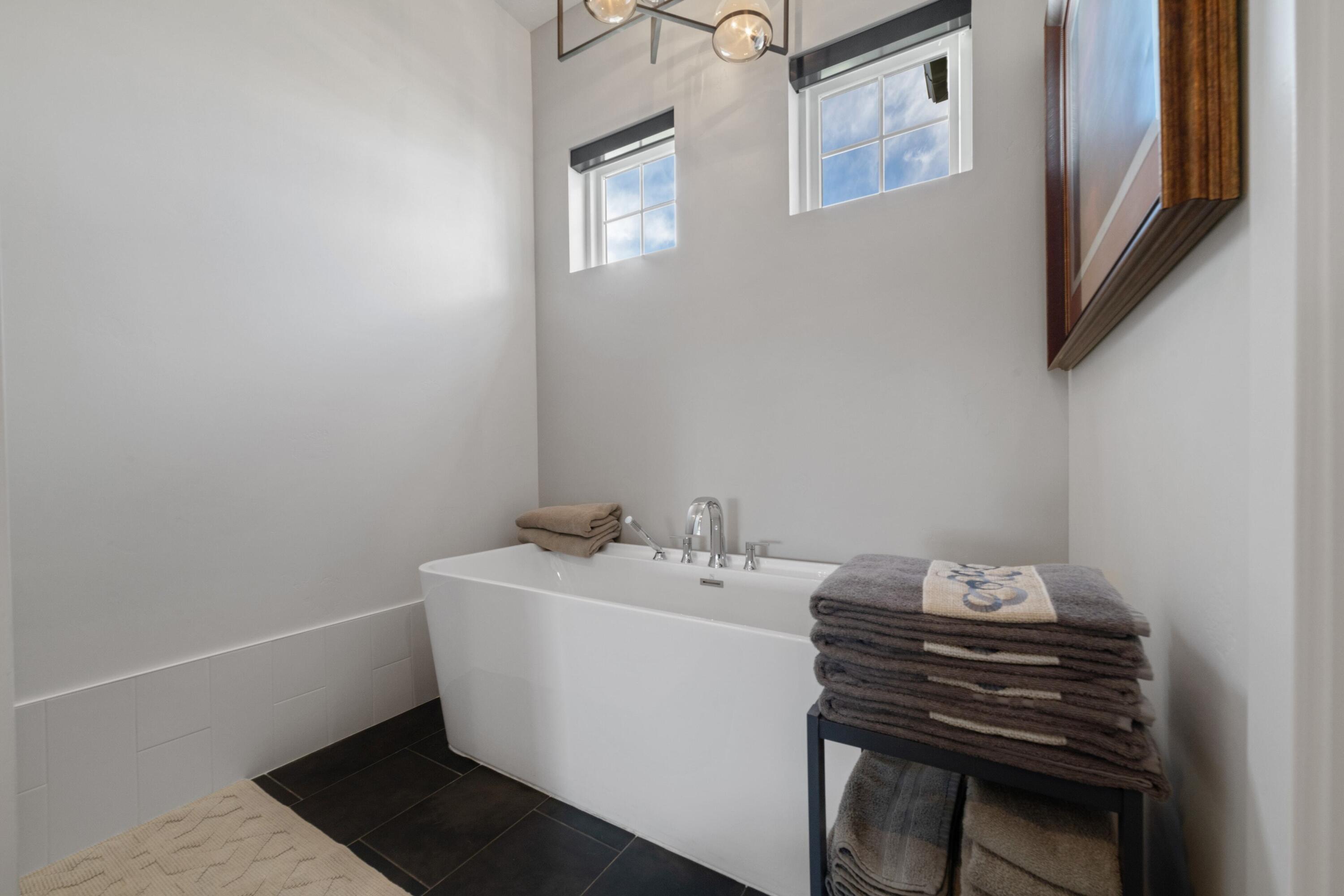 SOUTHERN VISTAS - Residential