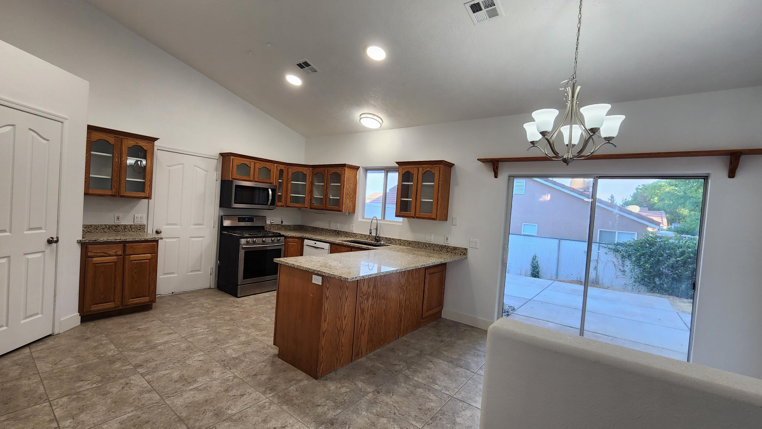 RIVERSIDE HEIGHTS - Residential