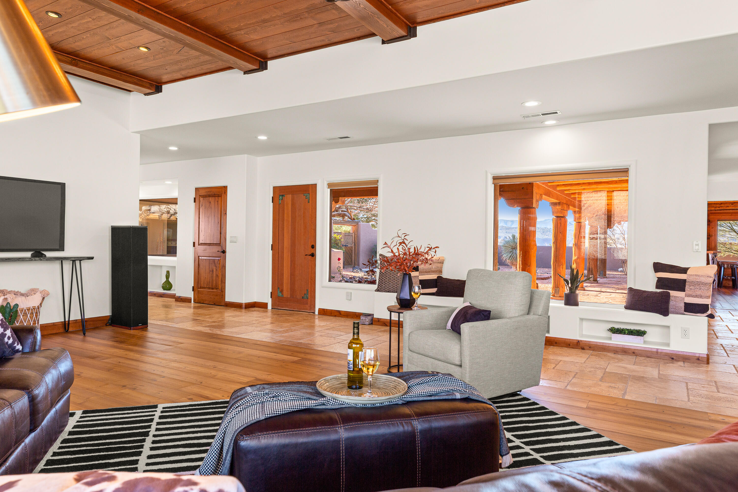 SHONTO POINT - Residential