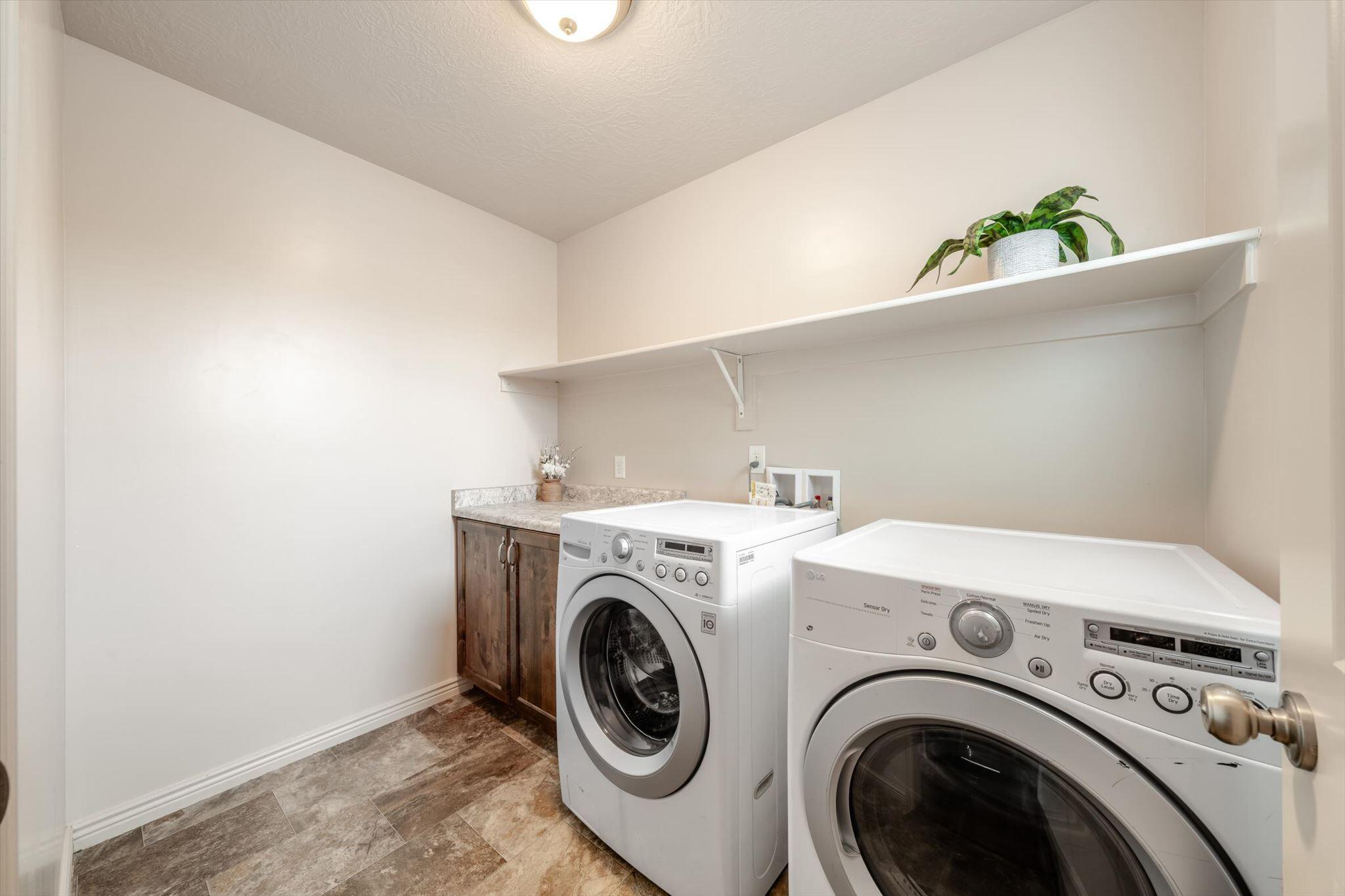 MULBERRY ESTATES - Residential