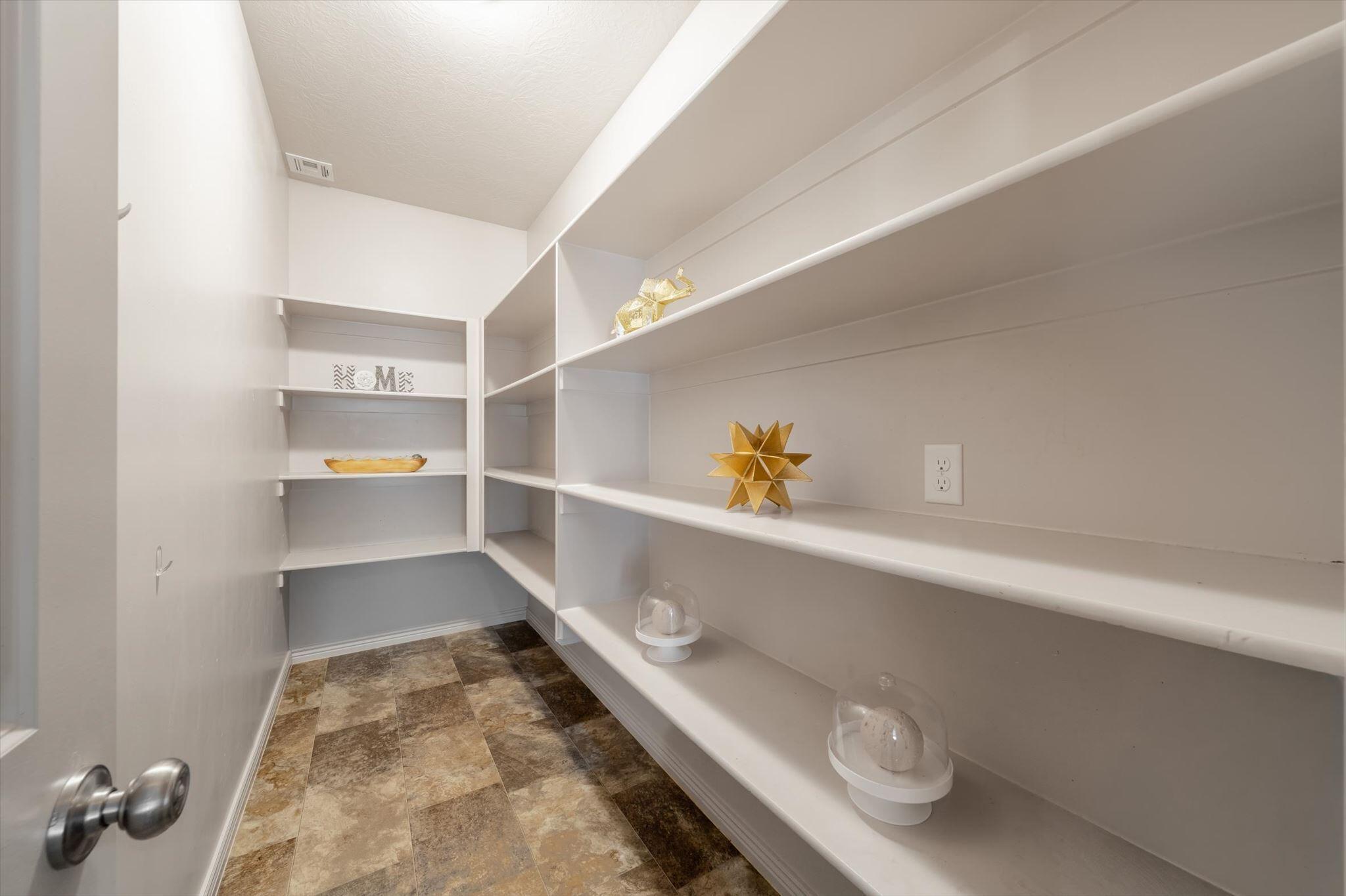 MULBERRY ESTATES - Residential