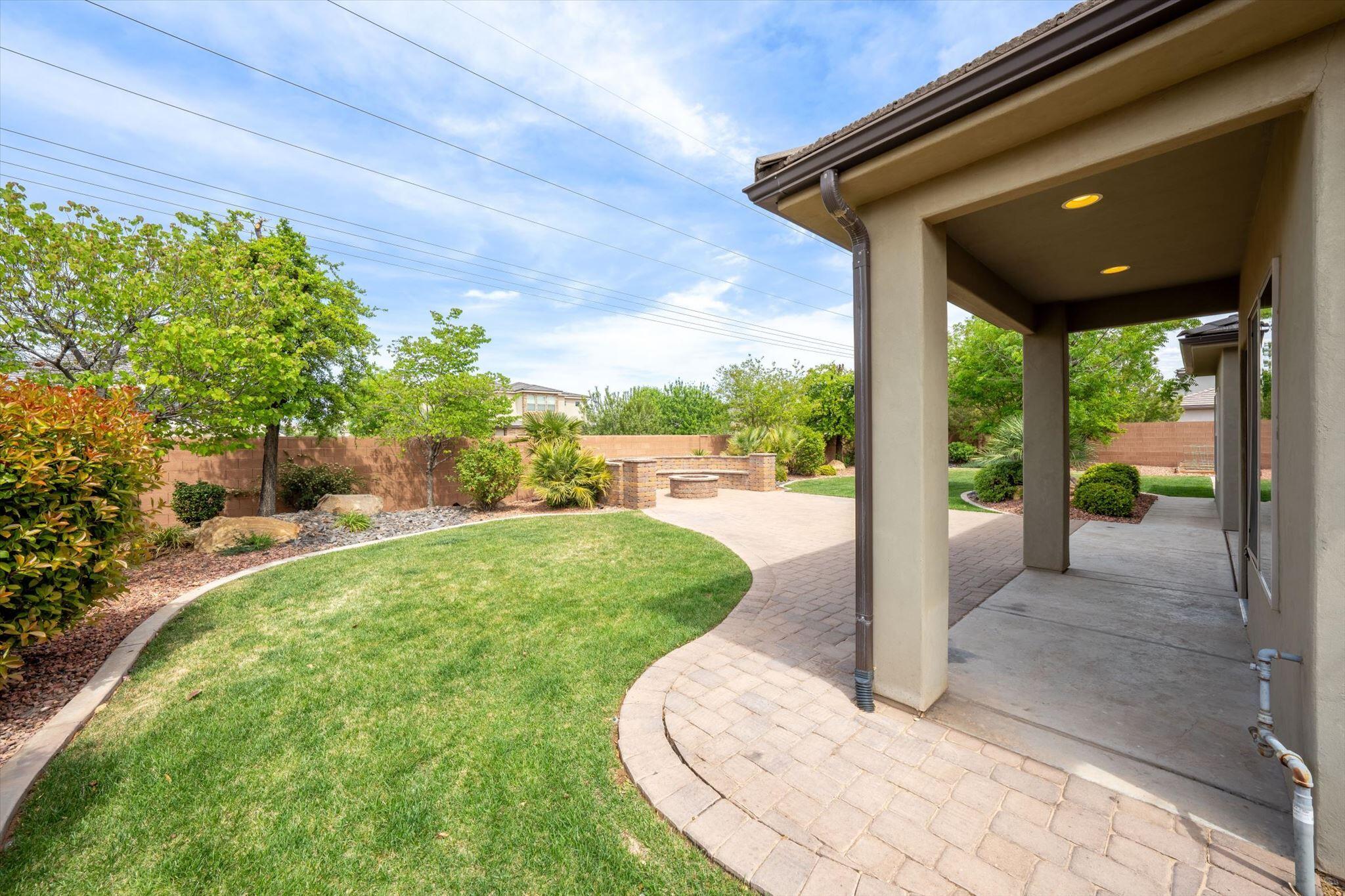 MULBERRY ESTATES - Residential