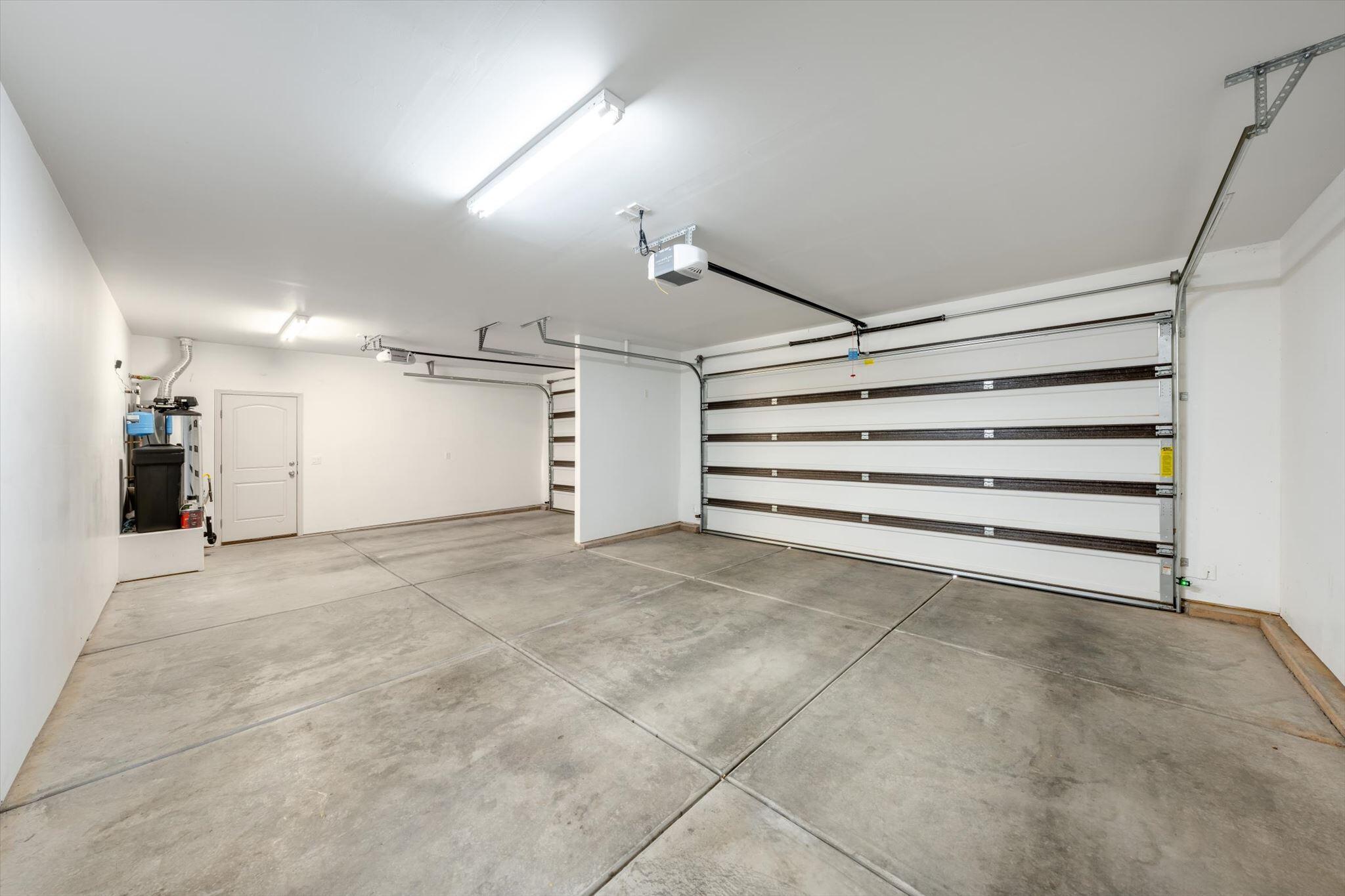 MULBERRY ESTATES - Residential