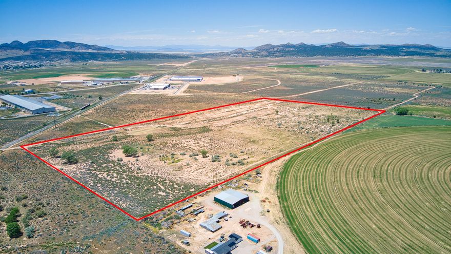87 Acres with great business potential located west of Cedar City by Port 15 and the Rail System. Surrounded by multiple industrial factories. Zoned Annexed Transition. Come out and take a look today!