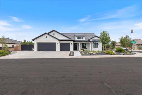 Photo of 1081 E Sea Biscuit Way, Washington, UT 84780 (MLS # 26-274575)