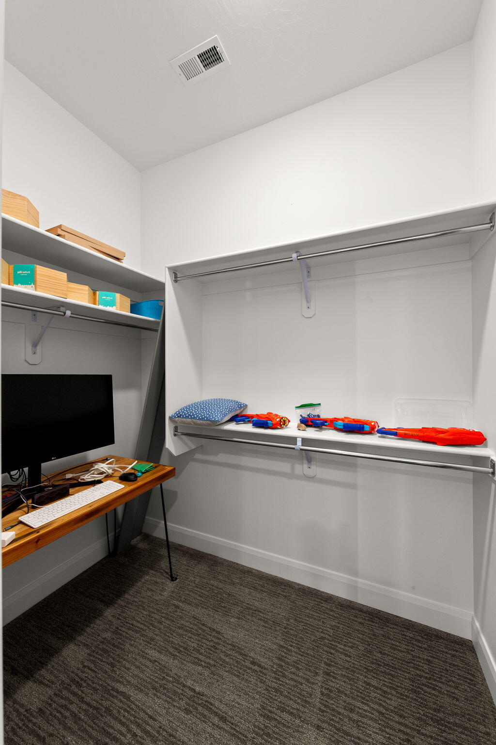 AUBURN HILLS - Residential