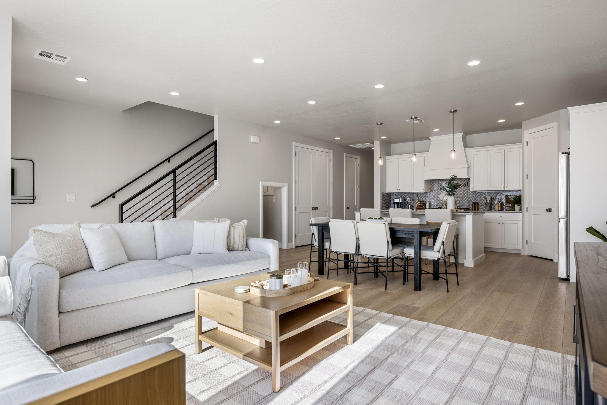 DESERT COLOR RESORT - Residential