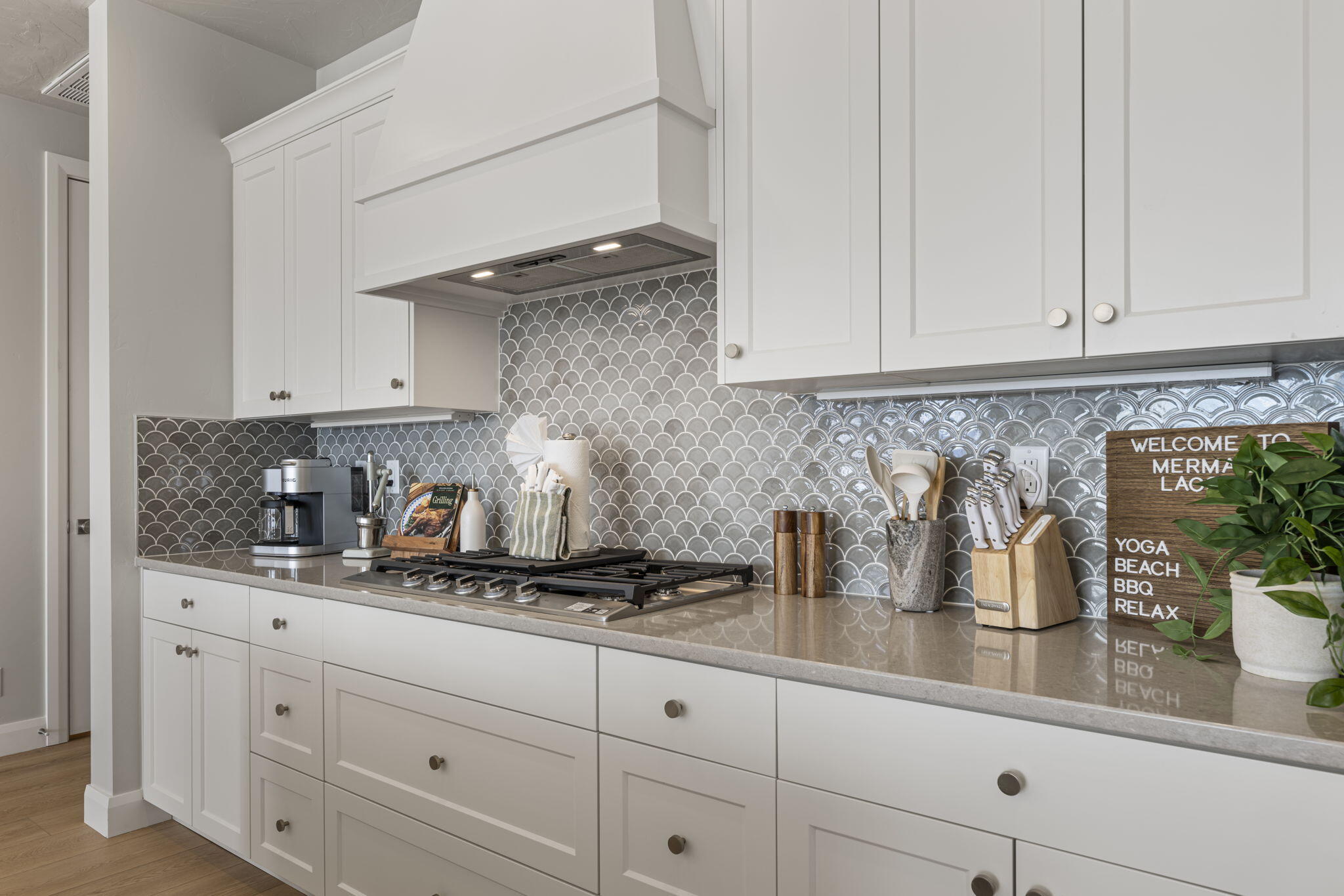 DESERT COLOR RESORT - Residential