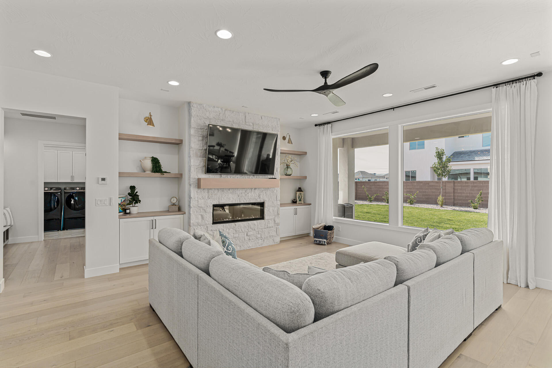 CRIMSON VISTAS - Residential